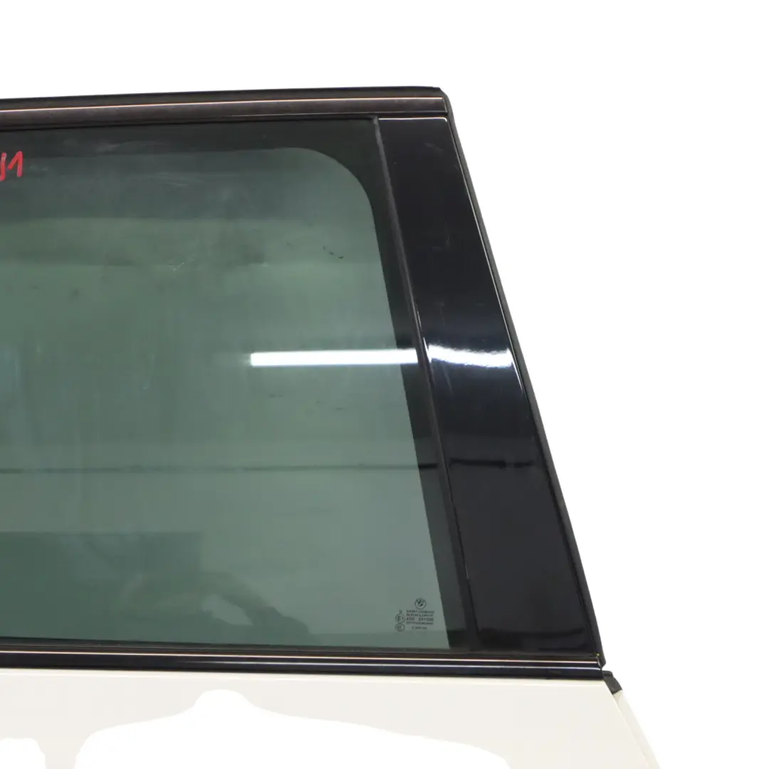 Puerta Trasera Derecha Alpinweiss Alpine Blanco 3 - 300 para BMW X3 F25 con número de pieza 7238696 BMW X3 F25 Puerta Trasera Derecha Alpinweiss Alpine Blanco 3 - 300 - SKU 7238696-AW1 - Número de pieza 7238696