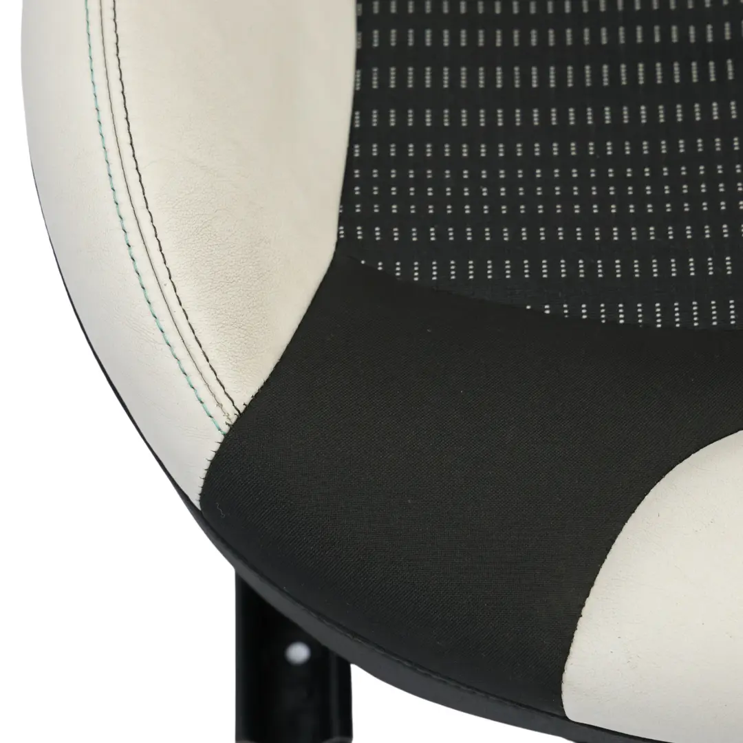Fotel Sportowy Półskóra Tech White Lewy Przód do Mini R56 o numerze 7240984 Mini R56 Fotel Sportowy Półskóra Tech White Lewy Przód - SKU 7240983-1 - Numer Części 7240984