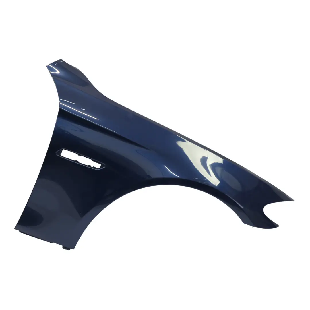 Aile Avant Droite Panneau Latéral Extérieur Tiefseeblau Blue A76 pour BMW F10 F11 à propos du numéro de pièce 7248660 BMW F10 F11 Aile Avant Droite Panneau Latéral Extérieur Tiefseeblau Blue A76 - SKU 7248660-DSB1 - Numéro de pièce 7248660