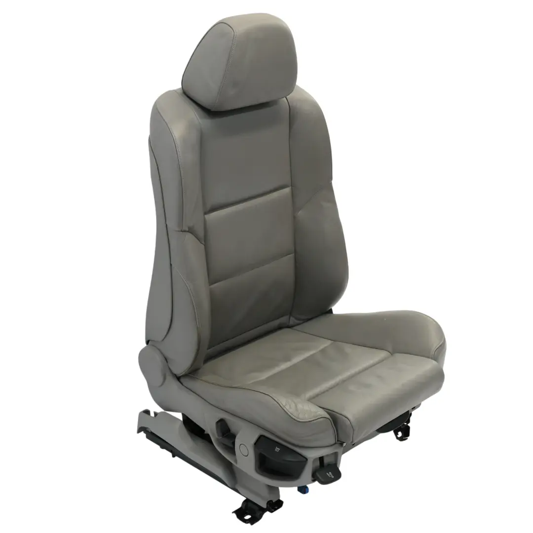 Fotel Dakota Szara Skóra Przednia Prawa do BMW E60 E61 M Sport o numerze 7249383 BMW E60 E61 M Sport Fotel Dakota Szara Skóra Przednia Prawa - SKU 7249383 - Numer Części 7249383