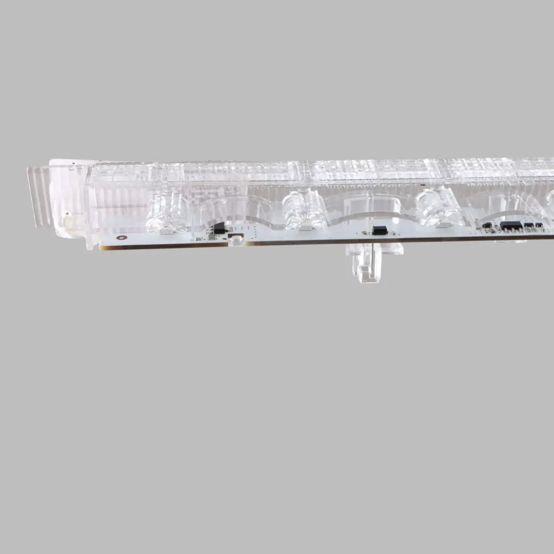 BMW F30 LCI Feu Stop Arrière Intérieur Troisième Feu Stop Feu Stop - SKU 7259881-1 - Numéro de pièce 7259881