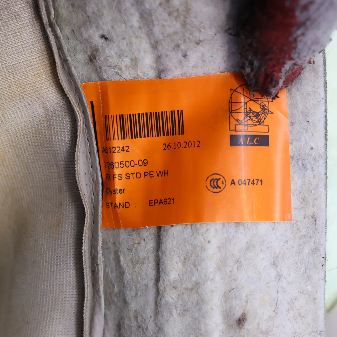 Copertura Schienale BMW F10 F11 Sedile Anteriore Sinistro Destro Pelle Oyster per con numero di parte 7260500 Copertura Schienale BMW F10 F11 Sedile Anteriore Sinistro Destro Pelle Oyster - SKU 7260500 - Numero di parte 7260500