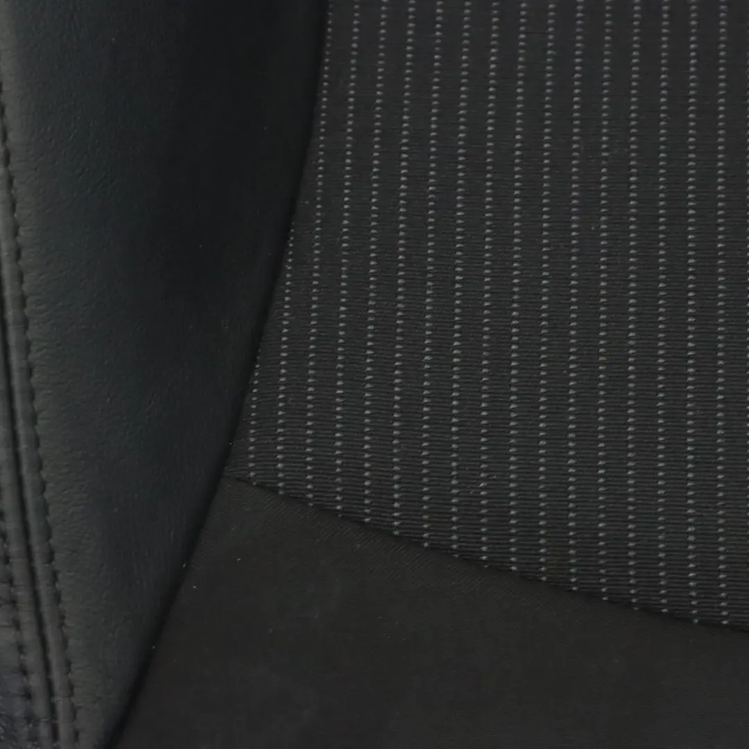 Base Delantera Funda Asiento Tela Izquierda Cuero Negro para Mini R55 R56 LCI con número de pieza 7270195 Mini R55 R56 LCI Base Delantera Funda Asiento Tela Izquierda Cuero Negro - SKU 7270195-4 - Número de pieza 7270195