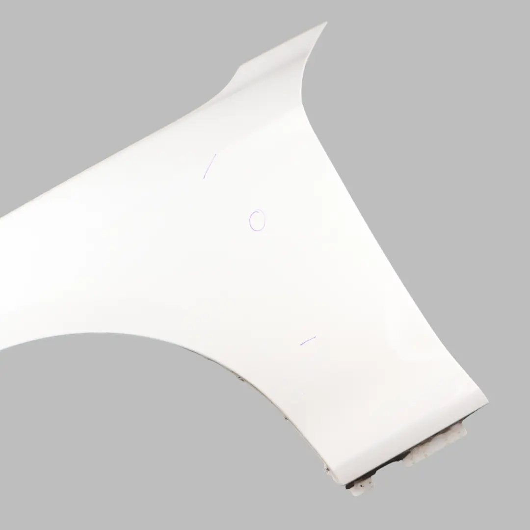 BMW F20 F21 Panneau Latéral Aile Avant Gauche Alpinweiss White - 300 - SKU 7284645-AW1 - Numéro de pièce 7284645