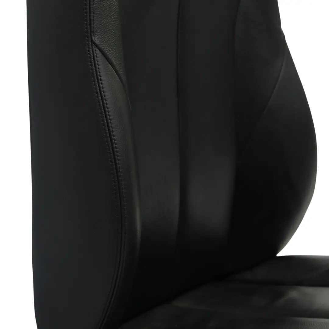 Fotel Prawy Przód Czarny Skóra Dakota (LCSW) do BMW F20 o numerze 7295110 BMW F20 Fotel Prawy Przód Czarny Skóra Dakota (LCSW) - SKU 7295110-5 - Numer Części 7295110