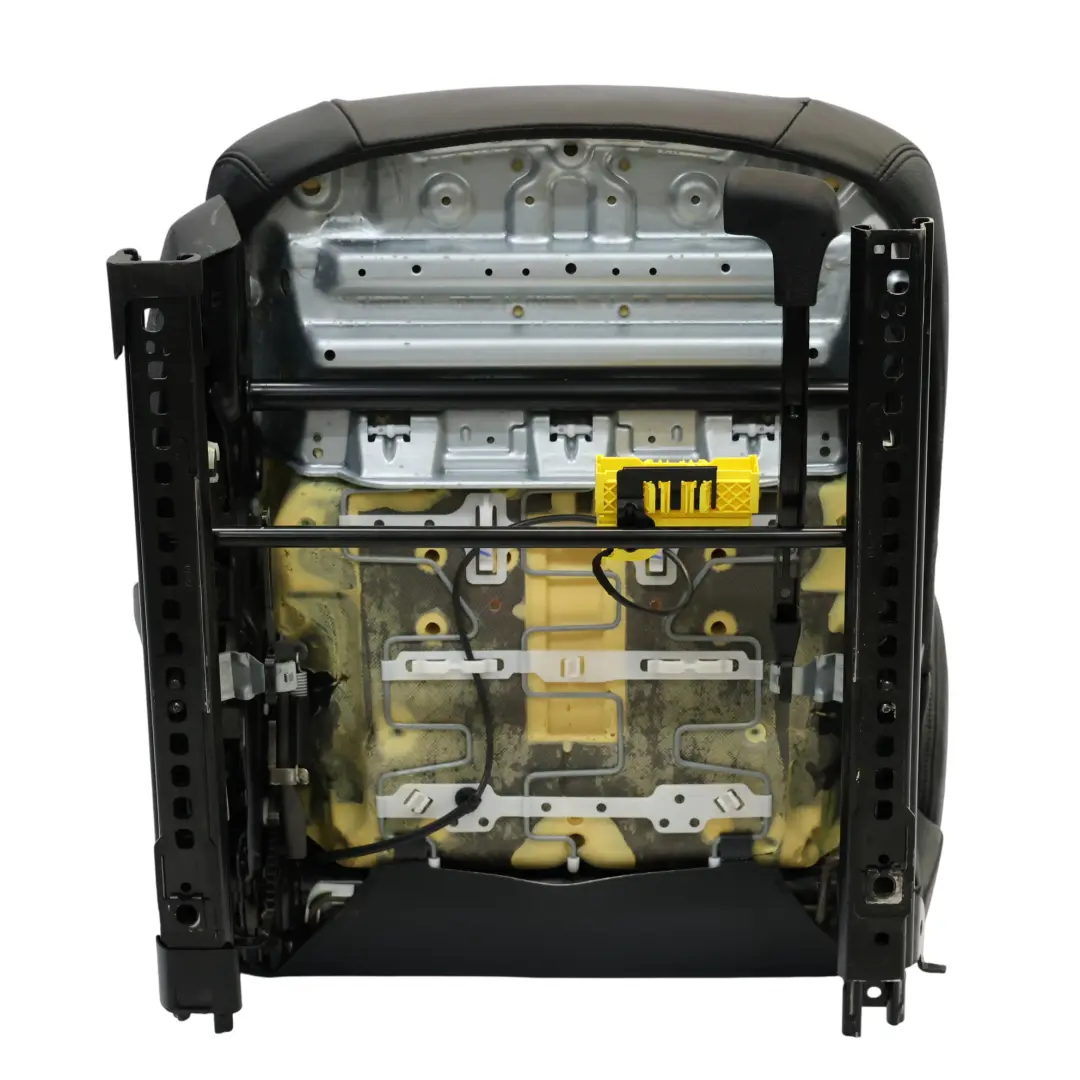 Leder Dakota Schwarz Vorne Rechts Sitz (LCSW) für BMW F20 mit Teilenummer 7295110 BMW F20 Leder Dakota Schwarz Vorne Rechts Sitz (LCSW) - SKU 7295110-5 - Teilenummer 7295110