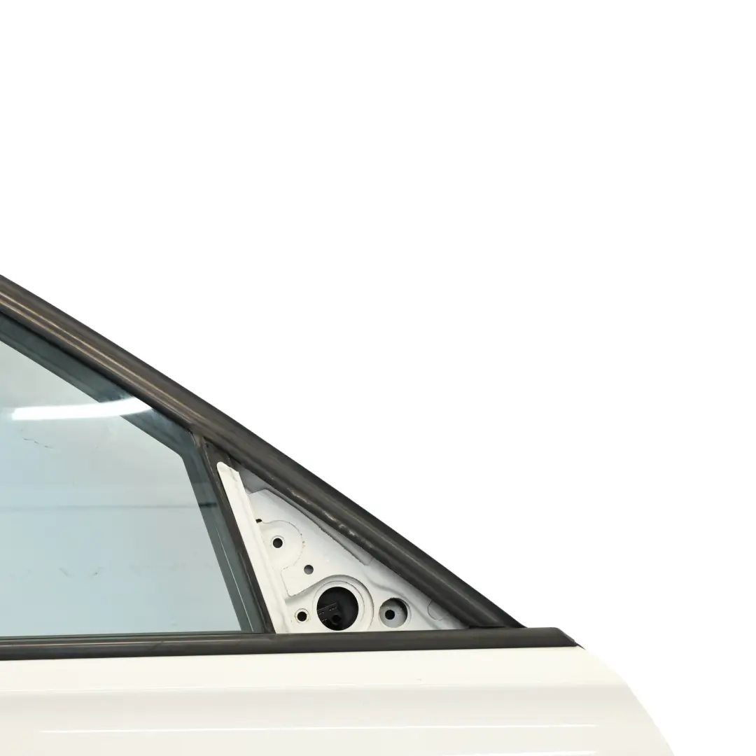 droite Alpinweiss Alpine White 3 - 300 pour BMW F30 F31 Porte avant à propos du numéro de pièce 7298566 BMW F30 F31 Porte avant droite Alpinweiss Alpine White 3 - 300 - SKU 7298566-AW1 - Numéro de pièce 7298566