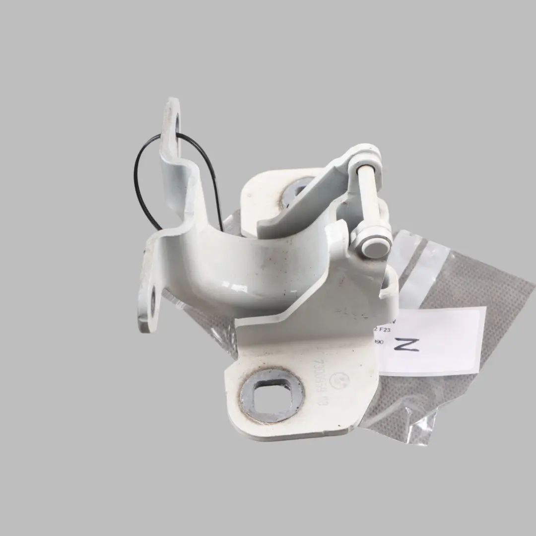 Folding Top Roof Flap Hinge Left N/S Mineral White - A96 to BMW F23 Convertible with Part number 7300959 BMW F23 Convertible Folding Top Roof Flap Hinge Left N/S Mineral White - A96 - SKU 7300959-MW - Part number 7300959