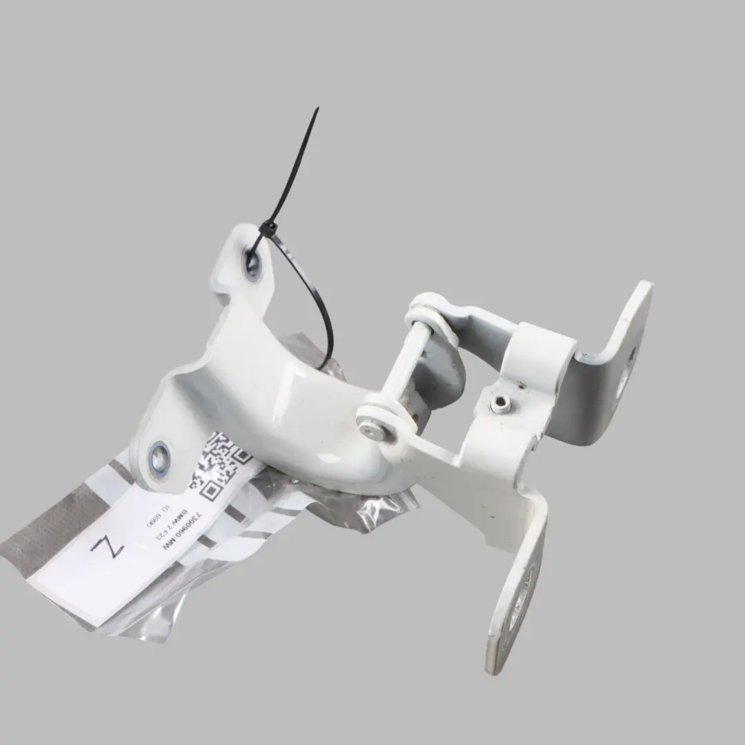 Folding Top Roof Flap Hinge Right O/S Mineral White - A96 to BMW F23 Convertible with Part number 7300960 BMW F23 Convertible Folding Top Roof Flap Hinge Right O/S Mineral White - A96 - SKU 7300960-MW - Part number 7300960