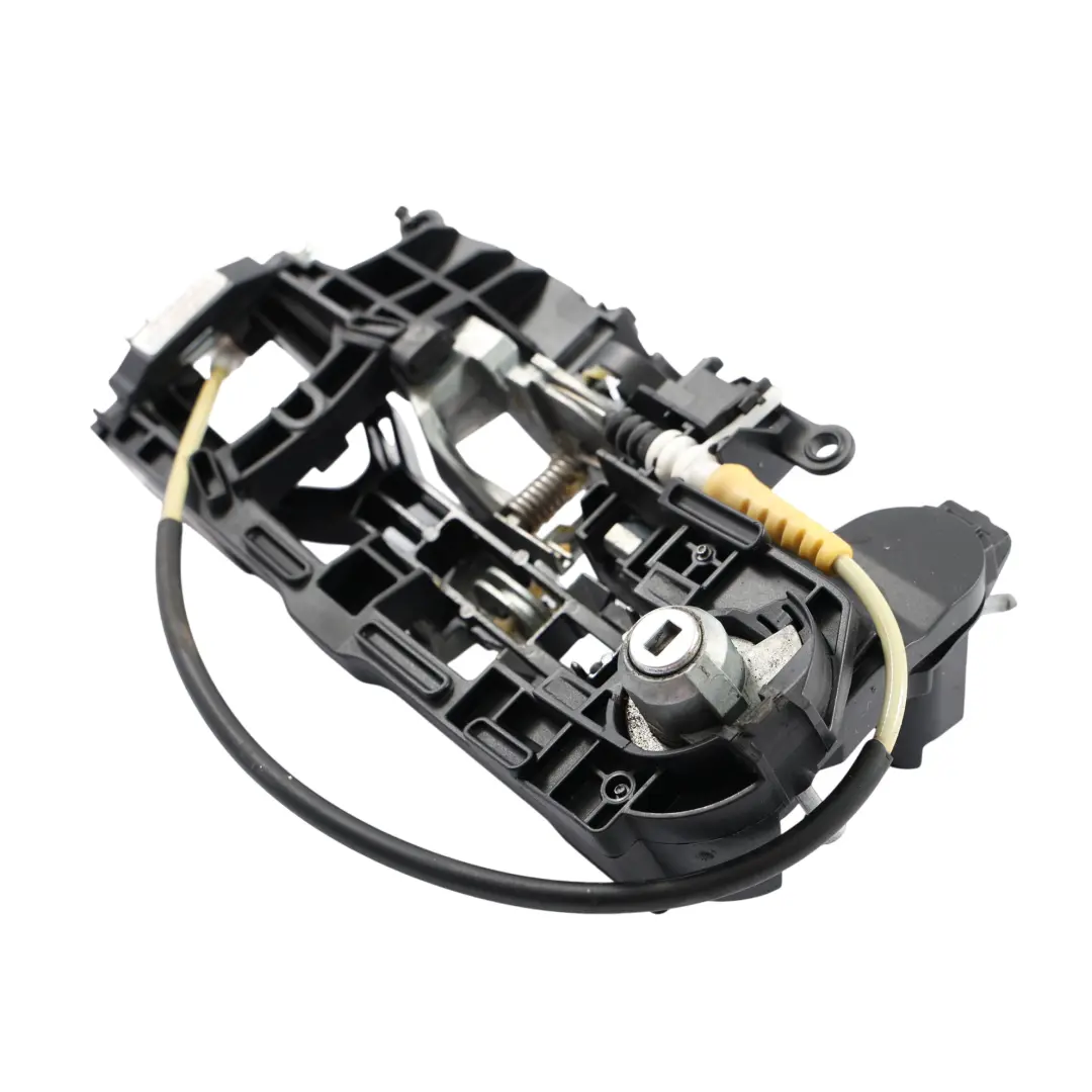 Carrier Outside Door Handle Right O/S Bracket Key to BMW F06 with Part number 7312870 BMW F06 Carrier Outside Door Handle Right O/S Bracket Key - SKU 7312870 - Part number 7312870