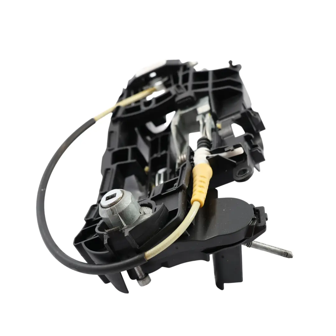 Portón Exterior Manija Derecha Soporte Llave para BMW F06 con número de pieza 7312870 BMW F06 Portón Exterior Manija Derecha Soporte Llave - SKU 7312870 - Número de pieza 7312870