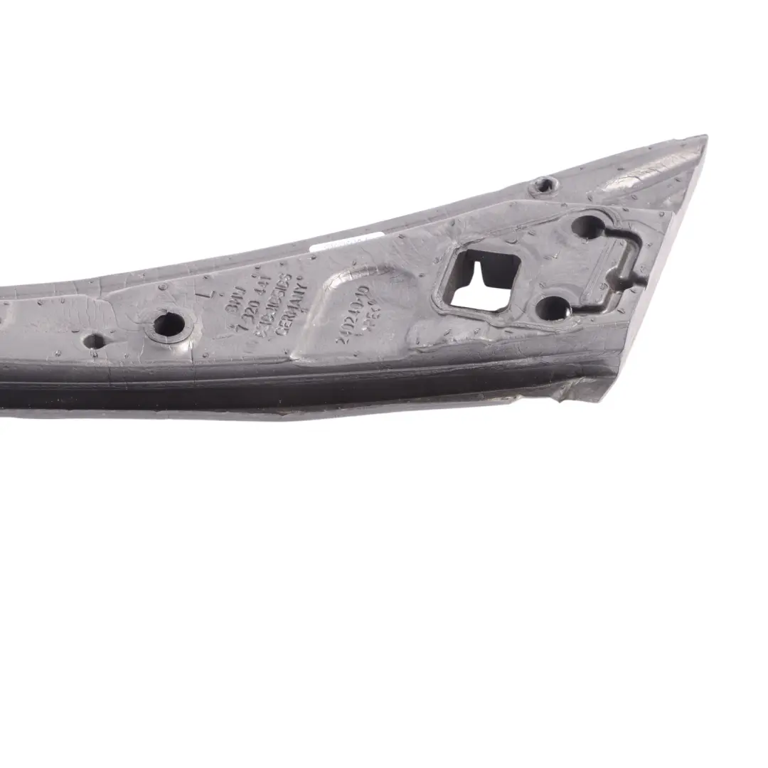 Espejo Junta De Goma Triángulo Exterior Delantero Izquierdo para BMW F46 con número de pieza 7320441 BMW F46 Espejo Junta De Goma Triángulo Exterior Delantero Izquierdo - SKU 7320441 - Número de pieza 7320441