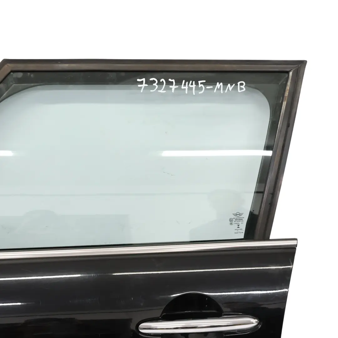Porta Anteriore Sinistra Midnight Black Metallic - A94 per Mini F55 con numero di parte 7327445 Mini F55 Porta Anteriore Sinistra Midnight Black Metallic - A94 - SKU 7327445-MNB - Numero di parte 7327445