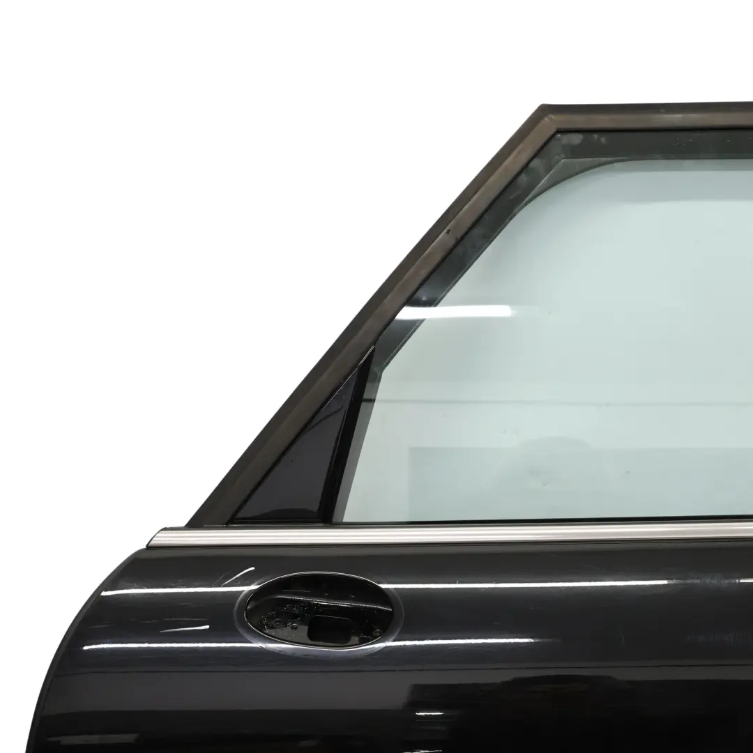 Tür Vorne Links Verkleidungsplatte Midnight Black Metallic - A94 für Mini F55 mit Teilenummer 7327445 Mini F55 Tür Vorne Links Verkleidungsplatte Midnight Black Metallic - A94 - SKU 7327445-MNB - Teilenummer 7327445