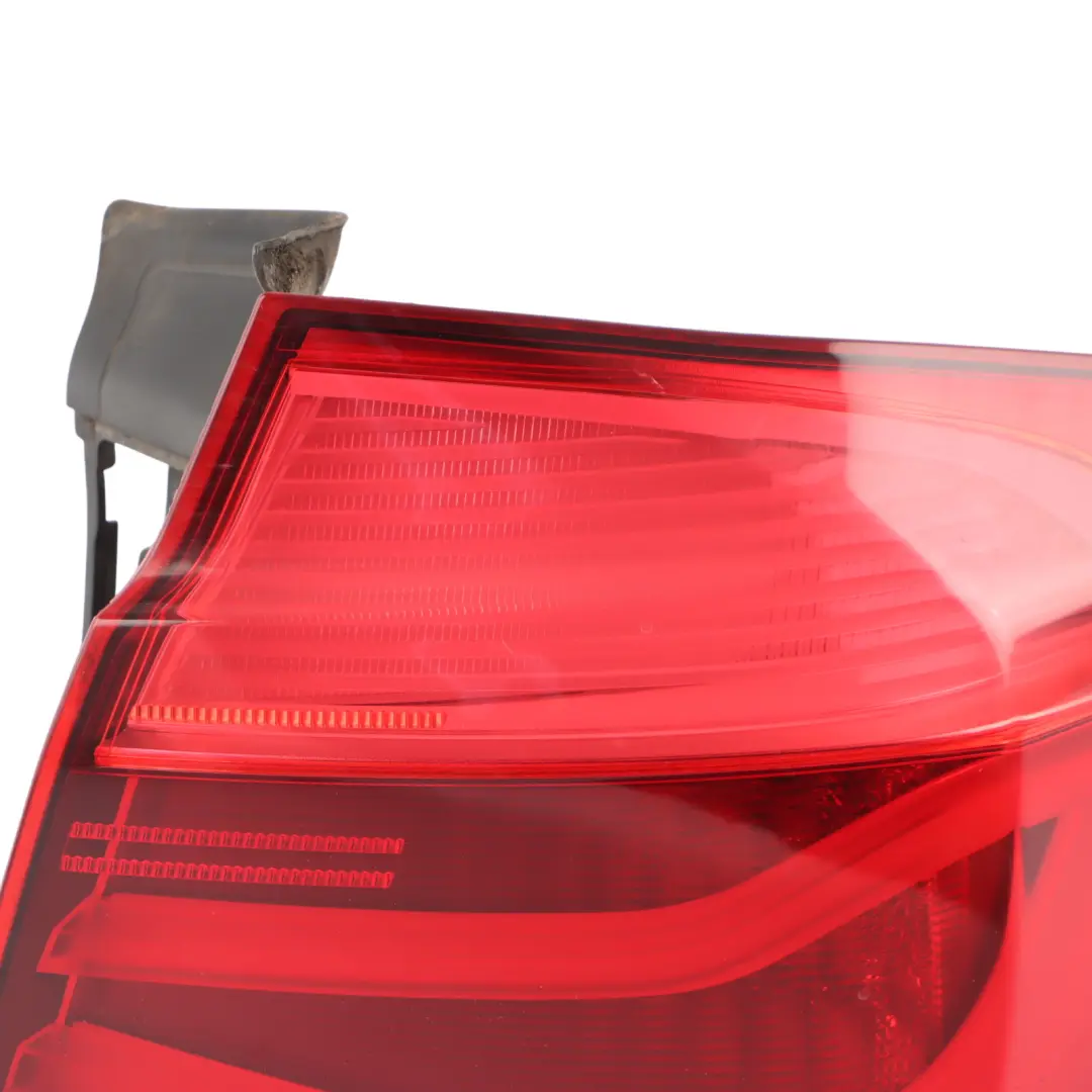BMW F31 LCI Lampa Tył Błotnika Prawa - SKU 7372210-1 - Numer Części 7372210