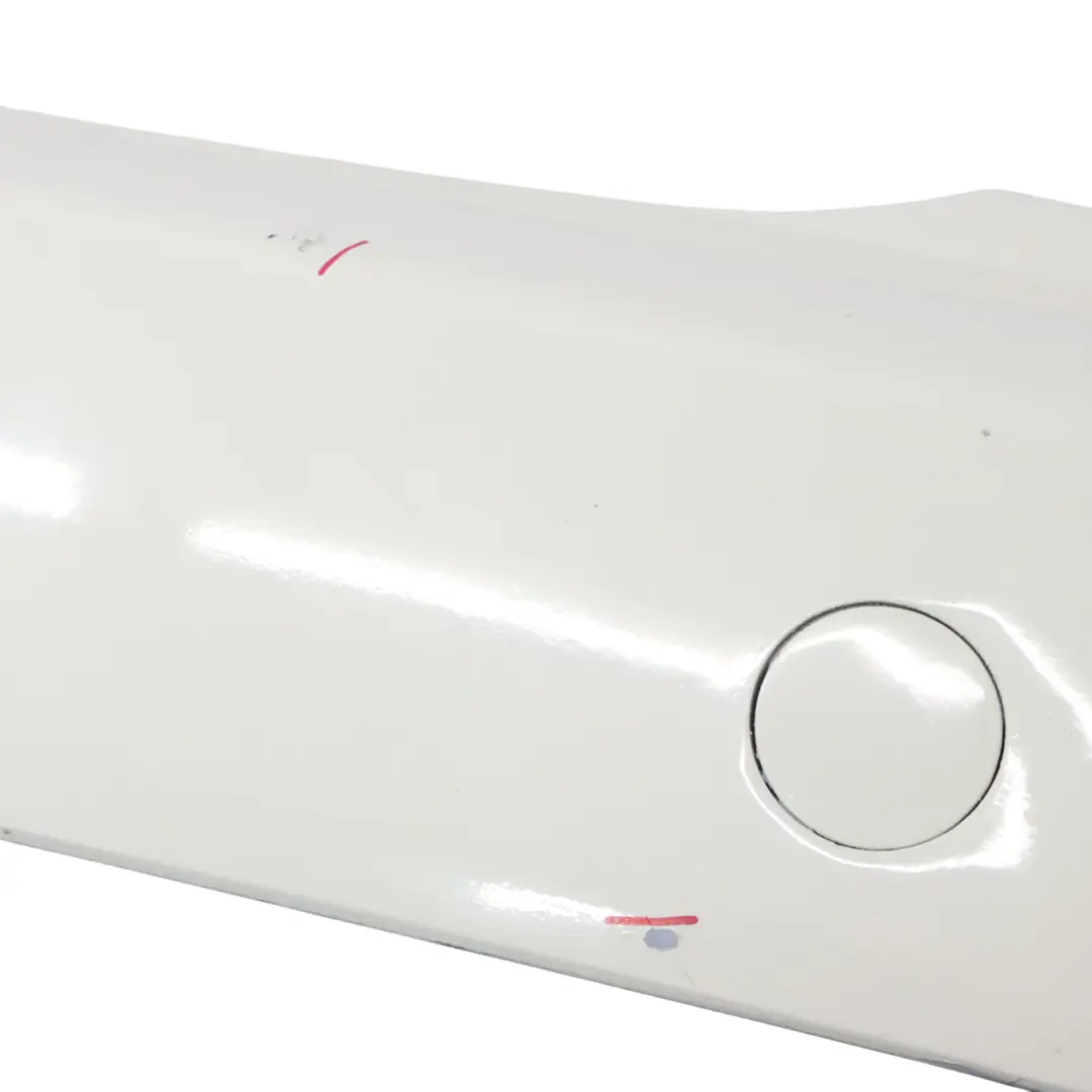 Komplette hintere Stoßstangenverkleidung Pepper Weiß - 850 für Mini F56 F57 mit Teilenummer 7380009 Mini F56 F57 Komplette hintere Stoßstangenverkleidung Pepper Weiß - 850 - SKU 7380009-PW - Teilenummer 7380009