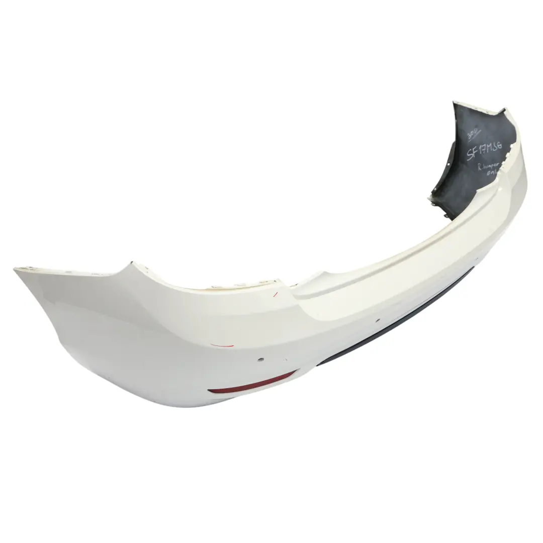 Zderzak Tylny Sport Line Alpinweiss 3 Biały - 300 do BMW F22 F23 o numerze 7390348 BMW F22 F23 Zderzak Tylny Sport Line Alpinweiss 3 Biały - 300 - SKU 7390348-AW - Numer Części 7390348