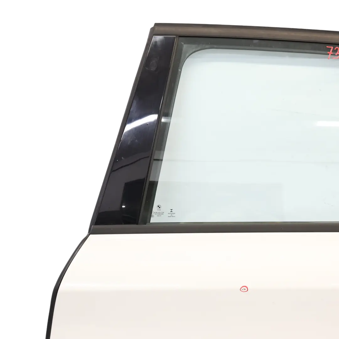Puerta Trasera Izquierda Alpinweiss 3 Alpine White - 300 para BMW F46 Gran Tourer con número de pieza 7392325 BMW F46 Gran Tourer Puerta Trasera Izquierda Alpinweiss 3 Alpine White - 300 - SKU 7392325-AW - Número de pieza 7392325