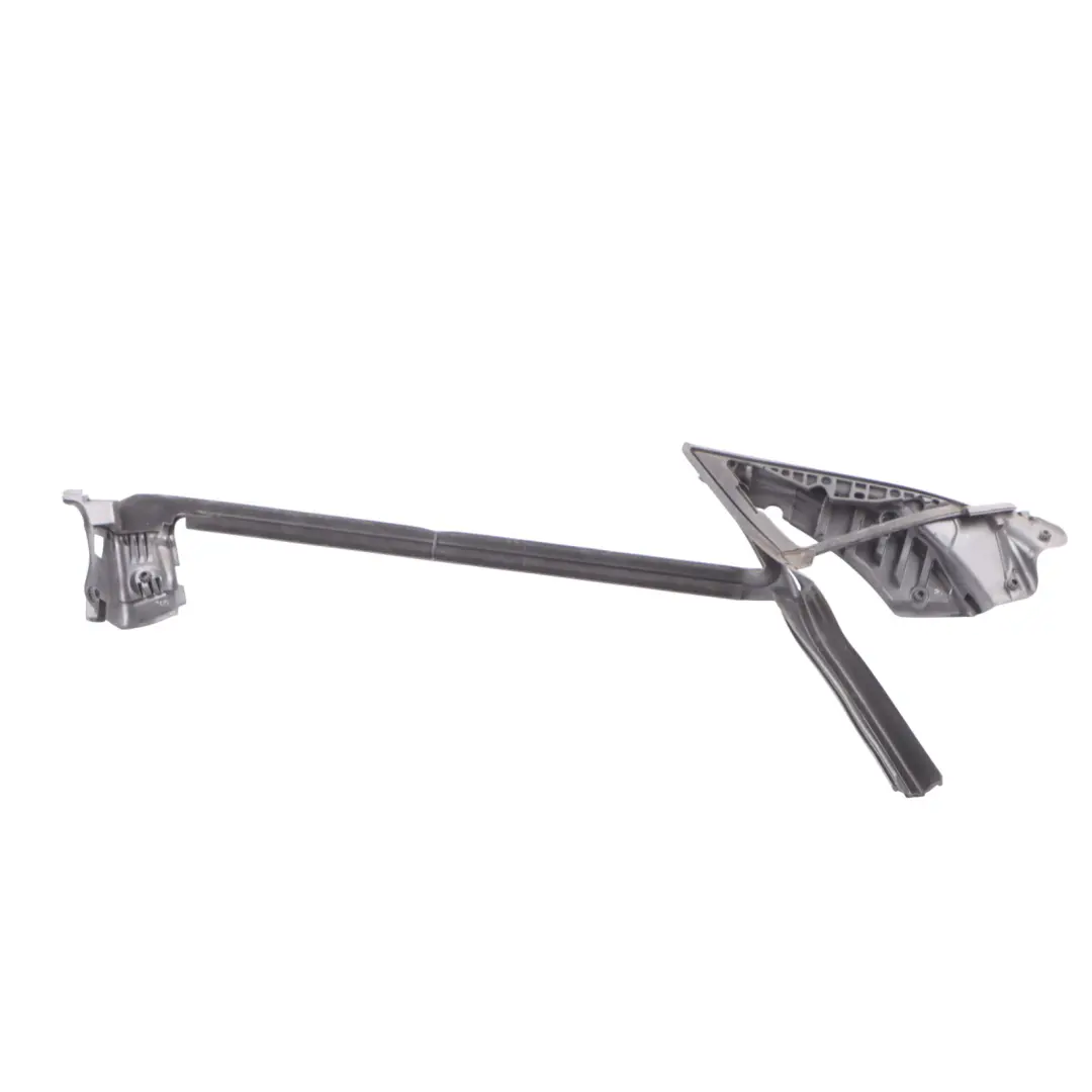 Window Seal Door Front Right O/S Guide Frame Gasket Rubber to BMW G32 GT with Part number 7392346 BMW G32 GT Window Seal Door Front Right O/S Guide Frame Gasket Rubber - SKU 7392346 - Part number 7392346