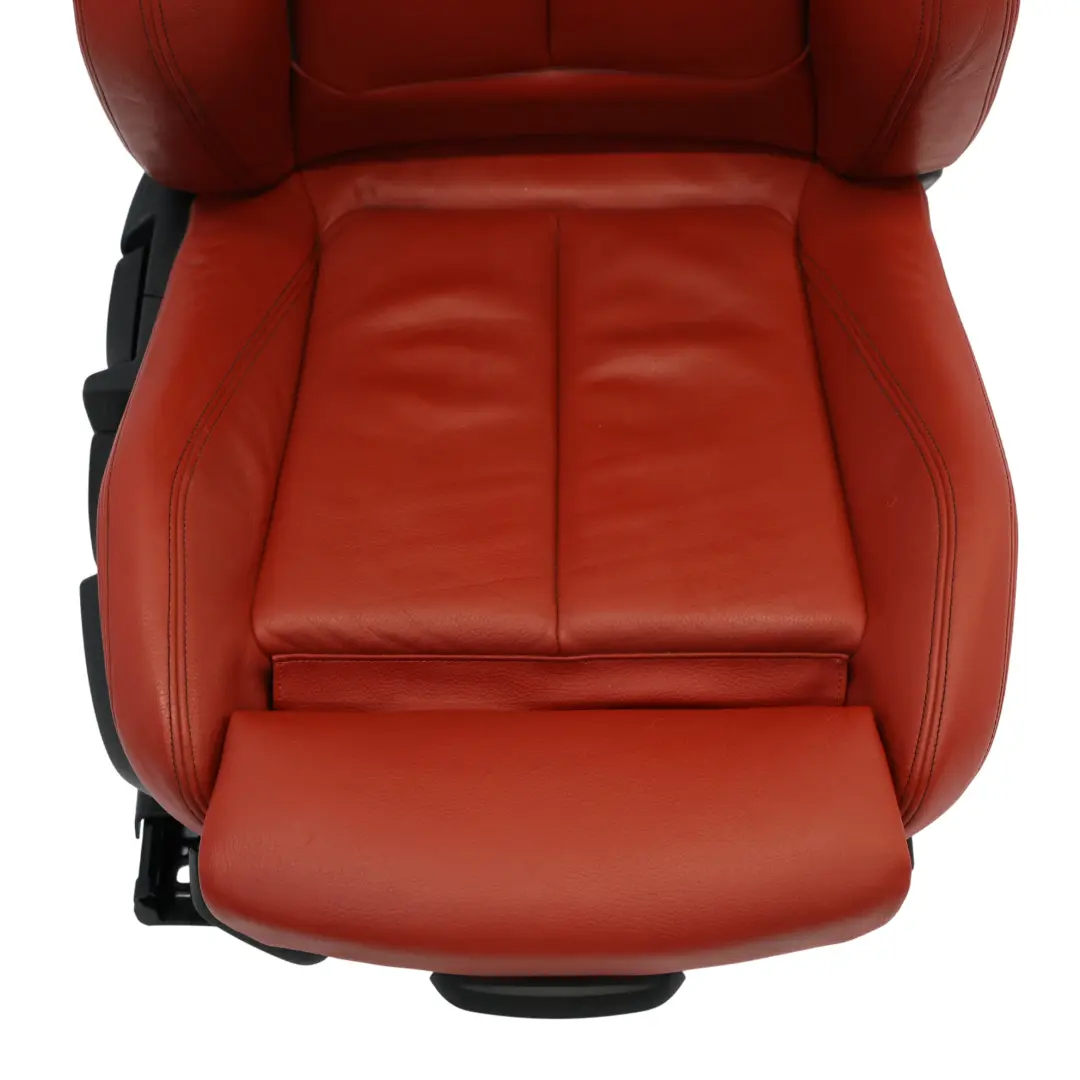 Fotel Sport Prawy Przód Grzany Skórzany Dakota Korall Czerwony do BMW F32 o numerze 7392472 BMW F32 Fotel Sport Prawy Przód Grzany Skórzany Dakota Korall Czerwony - SKU 7392472-6 - Numer Części 7392472