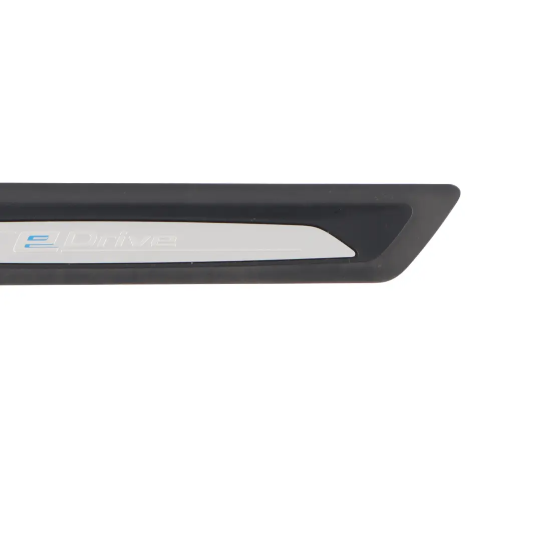 Embellecedor De Entrada De Puerta Delantero Izquierdo Derecho para BMW F45 con número de pieza 7392739 BMW F45 Embellecedor De Entrada De Puerta Delantero Izquierdo Derecho - SKU 7392739 - Número de pieza 7392739