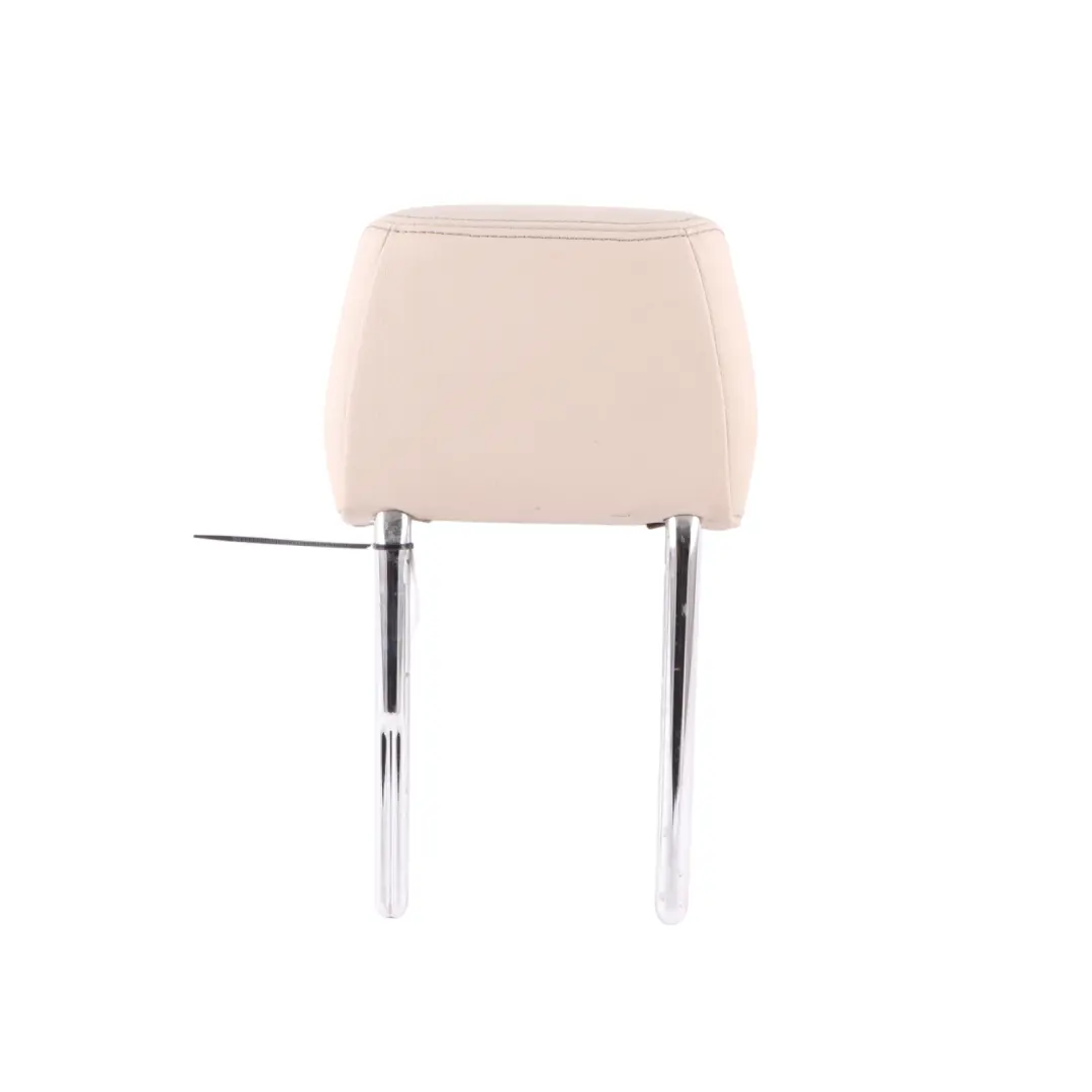 Poggiatesta Sedile Posteriore Destro Riposo Pelle Oyster per BMW F23 Cabrio con numero di parte 7400900 BMW F23 Cabrio Poggiatesta Sedile Posteriore Destro Riposo Pelle Oyster - SKU 7400900 - Numero di parte 7400900