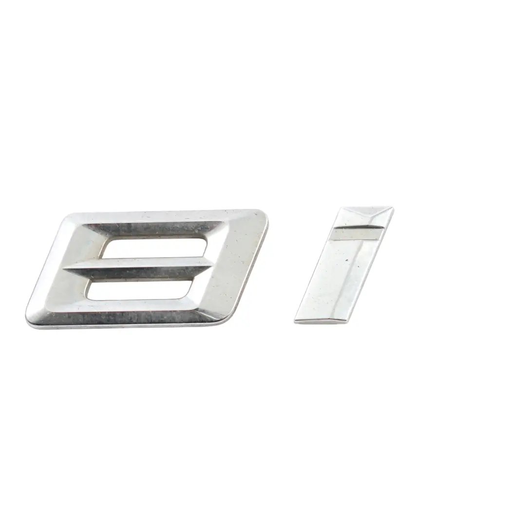 BMW F46 Emblemat Tylny Bagażnik Napis 128I - SKU 7410453 - Numer Części 7410453