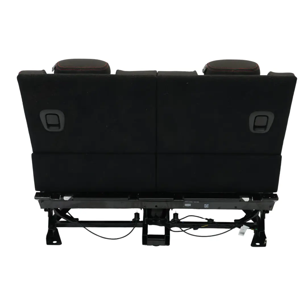 Fila Asientos Traseros Cubierta Respaldo Tercera Raza Antracita Rojo para BMW F46 con número de pieza 7411371 BMW F46 Fila Asientos Traseros Cubierta Respaldo Tercera Raza Antracita Rojo - SKU 7411371 - Número de pieza 7411371