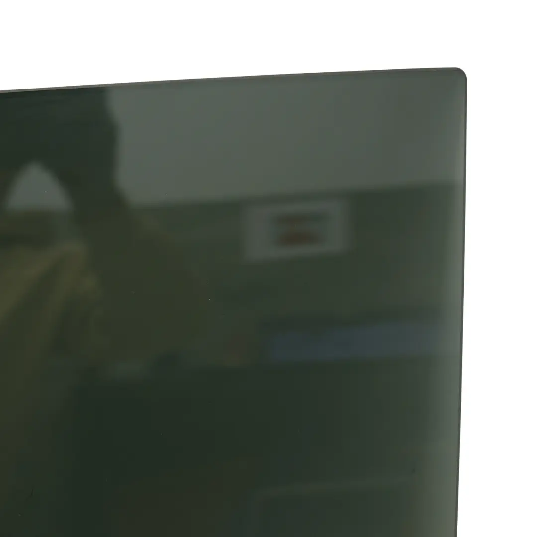 Szyba Drzwi Bocznych AS3 Przyciemniana Lewy Tył do BMW X2 F39 o numerze 7420419 BMW X2 F39 Szyba Drzwi Bocznych AS3 Przyciemniana Lewy Tył - SKU 7420419 - Numer Części 7420419