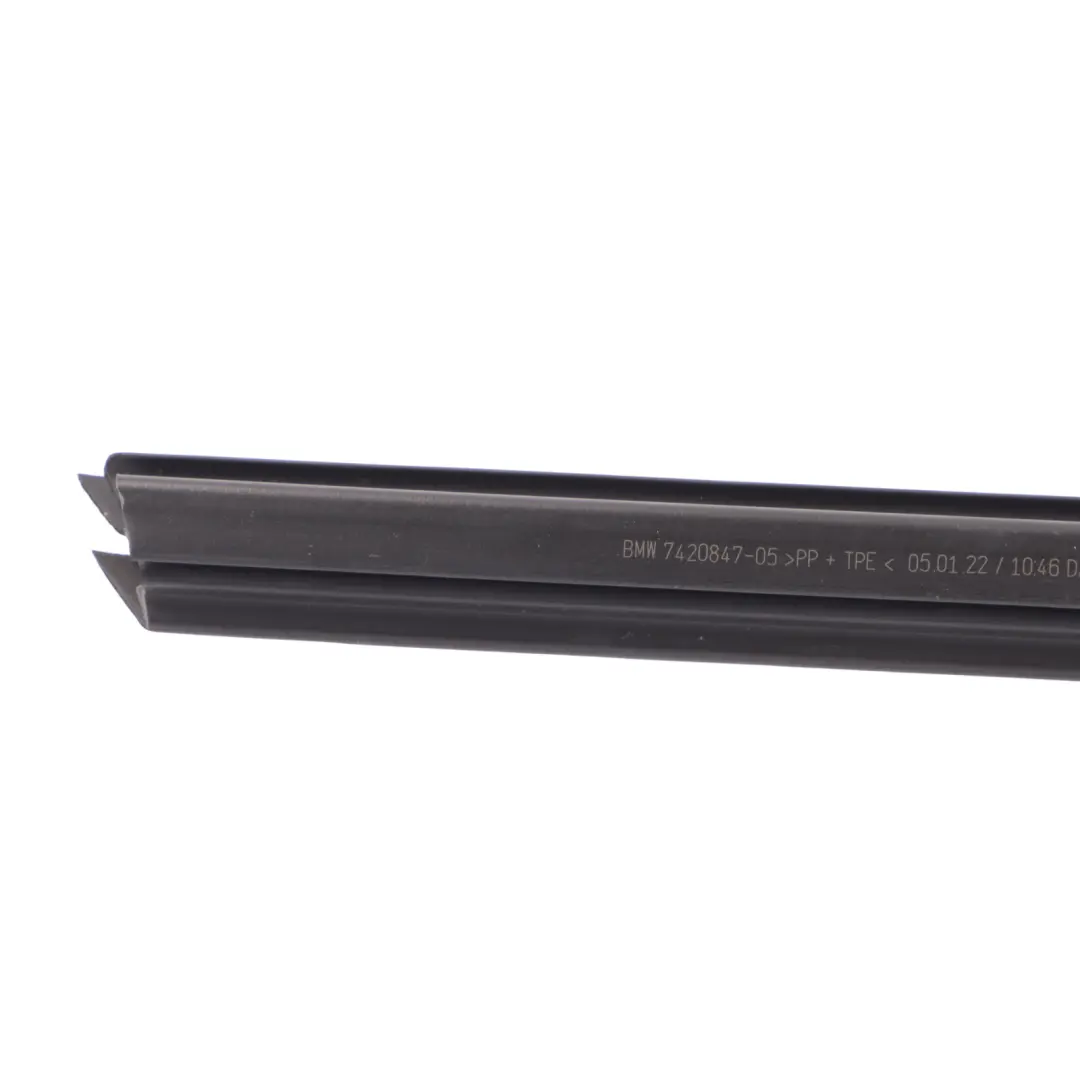 BMW X2 F39 Rear Door Window Glass Cavity Seal Gasket Left N/S - SKU 7420847 - Part number 7420847