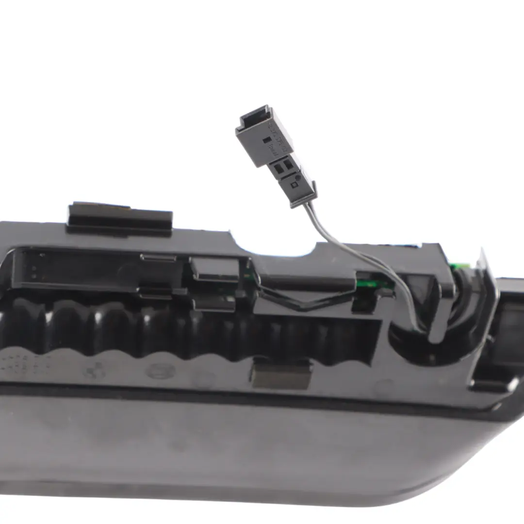 X4M F98 Cabrio Roadster Third Brake Rear Tail Light Stop Lamp to BMW X4 G02 with Part number 7423388 BMW X4 G02 X4M F98 Cabrio Roadster Third Brake Rear Tail Light Stop Lamp - SKU 7423388 - Part number 7423388