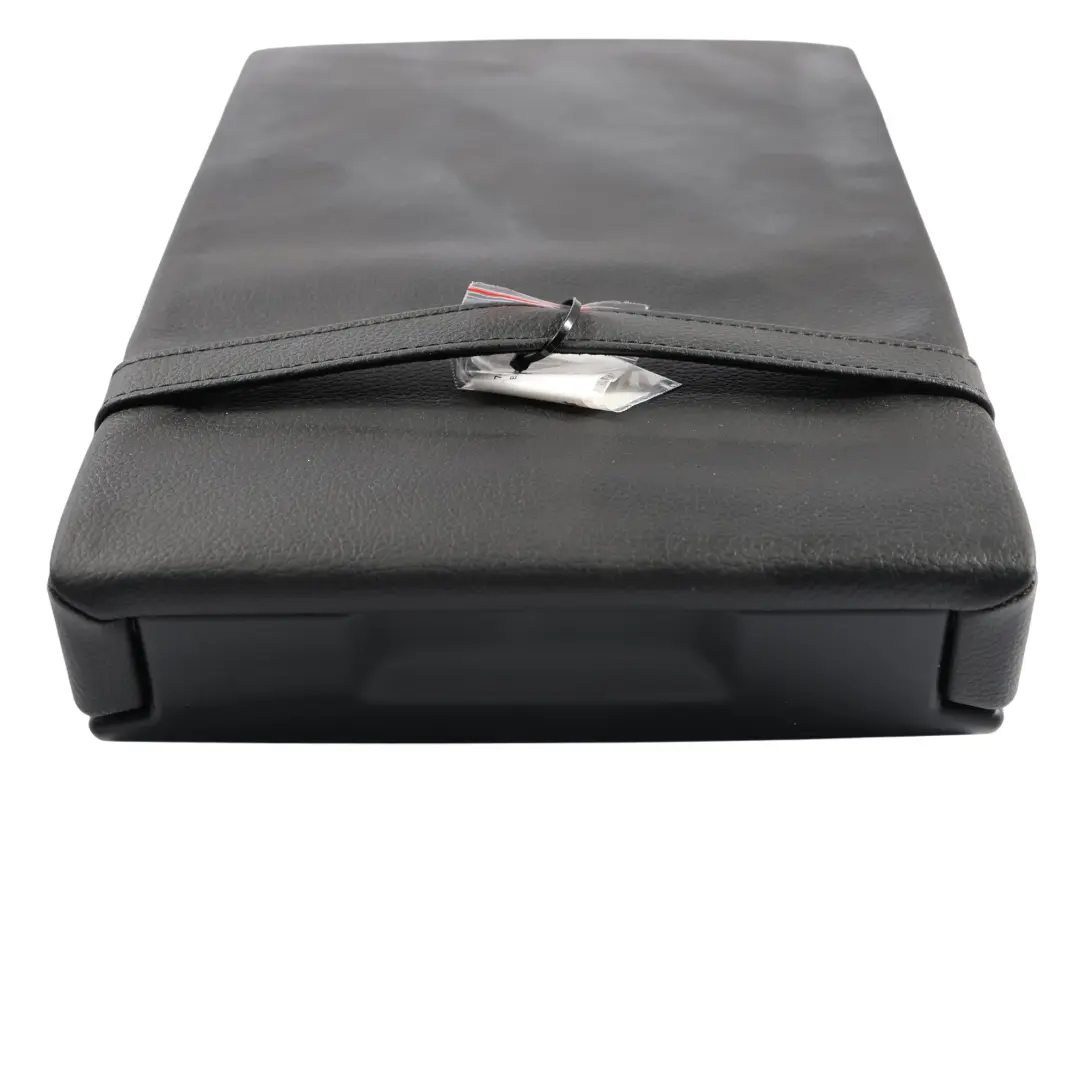 Apoyabrazos Portavasos Central Trasero Cuero para BMW G30 con número de pieza 7443115 BMW G30 Apoyabrazos Portavasos Central Trasero Cuero - SKU 7443115 - Número de pieza 7443115