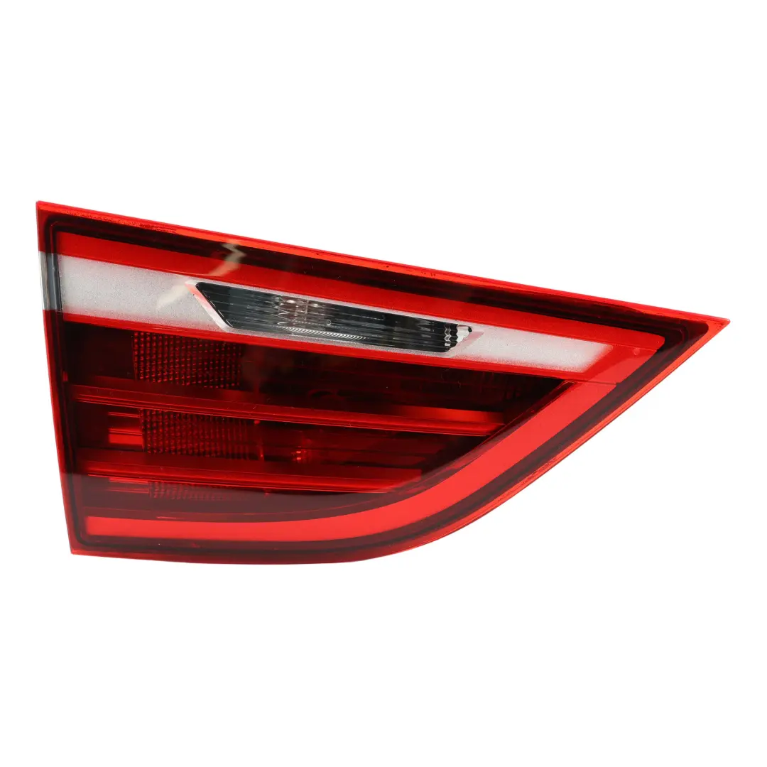 Tapa Del Faro Interior Portón Trasero Del Maletero Izquierdo para BMW F46 LCI con número de pieza 7461609 BMW F46 LCI Tapa Del Faro Interior Portón Trasero Del Maletero Izquierdo - SKU 7461609-1 - Número de pieza 7461609