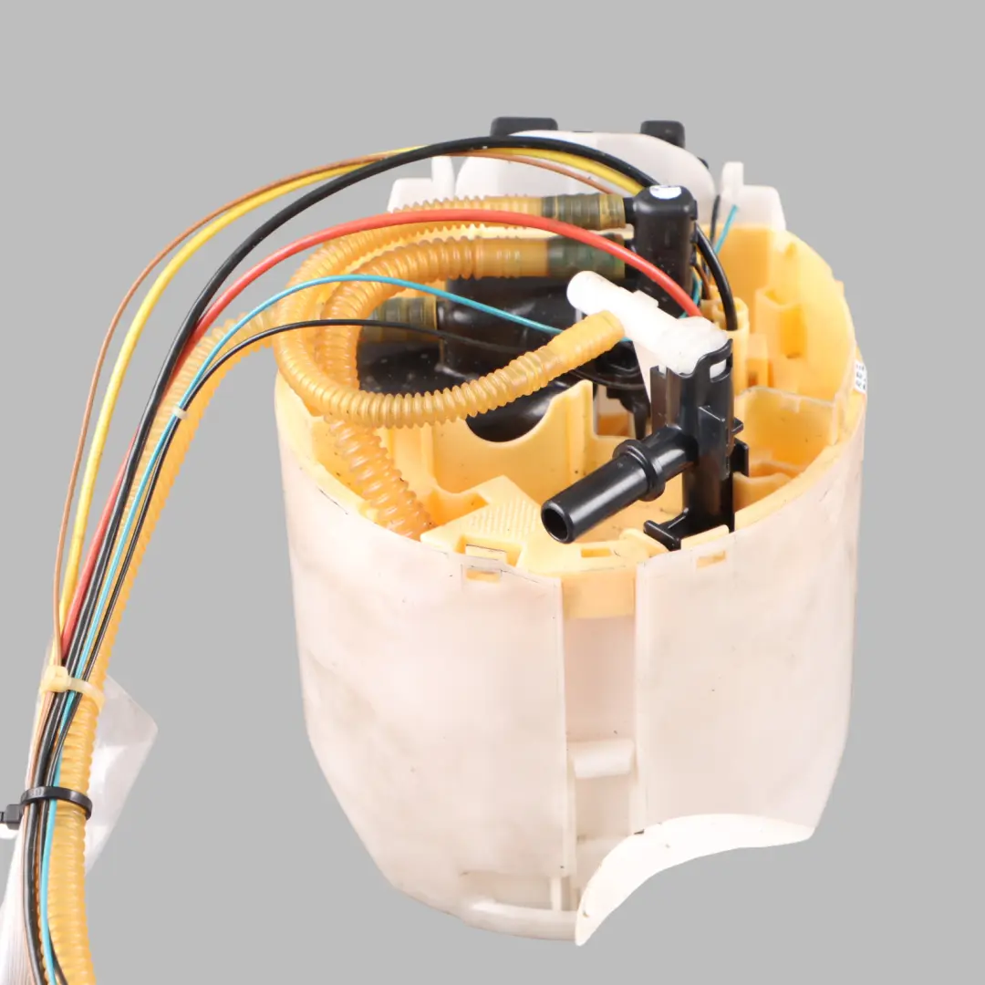 Sender Sending Unit to BMW G30 G31 G32 Petrol Fuel with Part number 7476101 BMW G30 G31 G32 Petrol Fuel Sender Sending Unit - SKU 7476101 - Part number 7476101