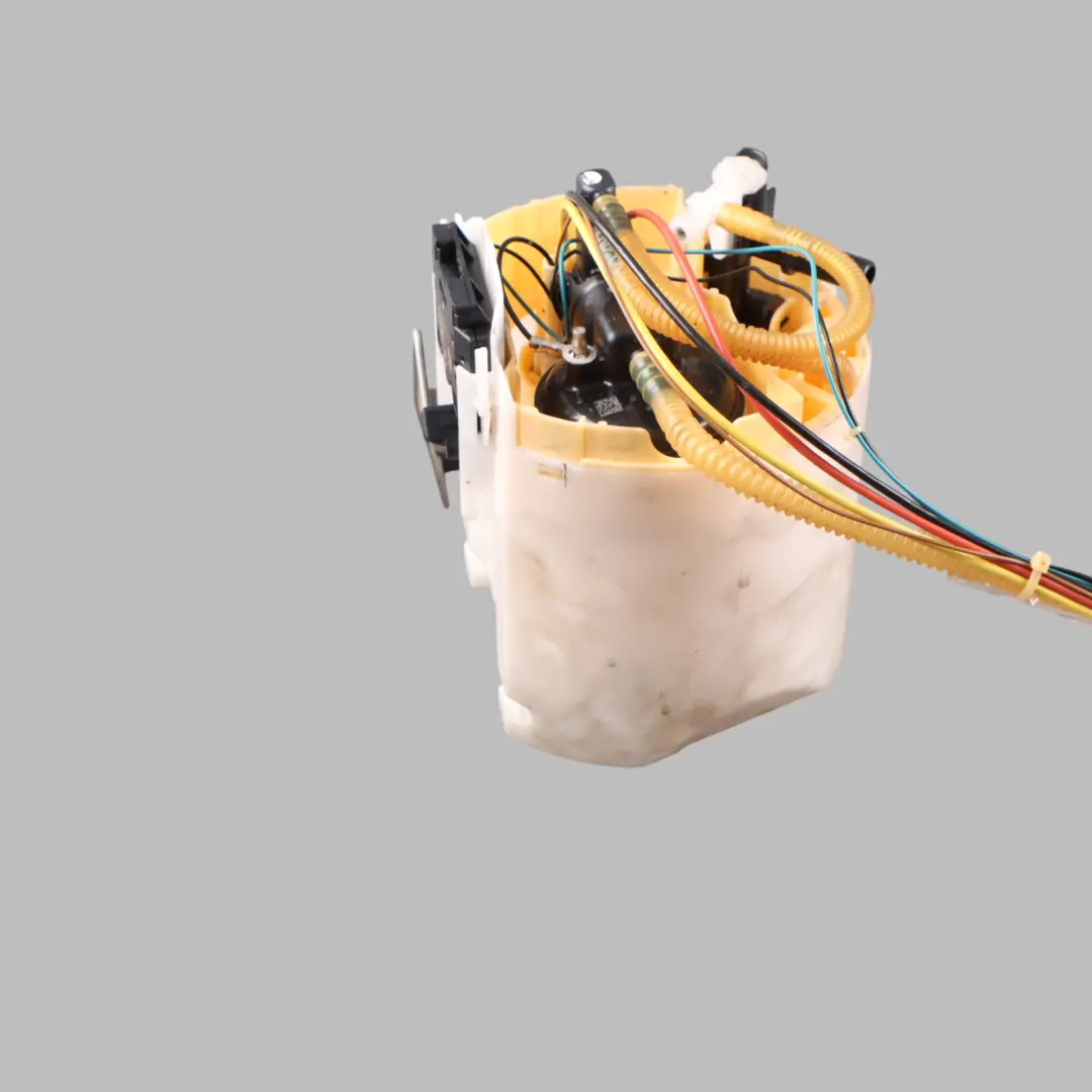 Sender Sending Unit to BMW G30 G31 G32 Petrol Fuel with Part number 7476101 BMW G30 G31 G32 Petrol Fuel Sender Sending Unit - SKU 7476101 - Part number 7476101