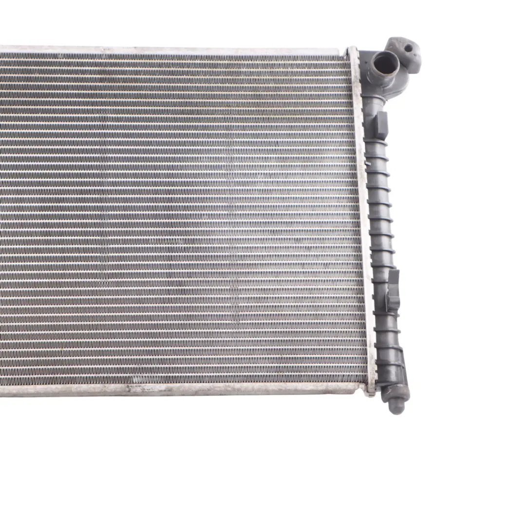 Motore Raffreddamento Acqua Radiatore per Mini Cooper R50 R52 con numero di parte 7570821 Mini Cooper R50 R52 Motore Raffreddamento Acqua Radiatore - SKU 7570821-3 - Numero di parte 7570821