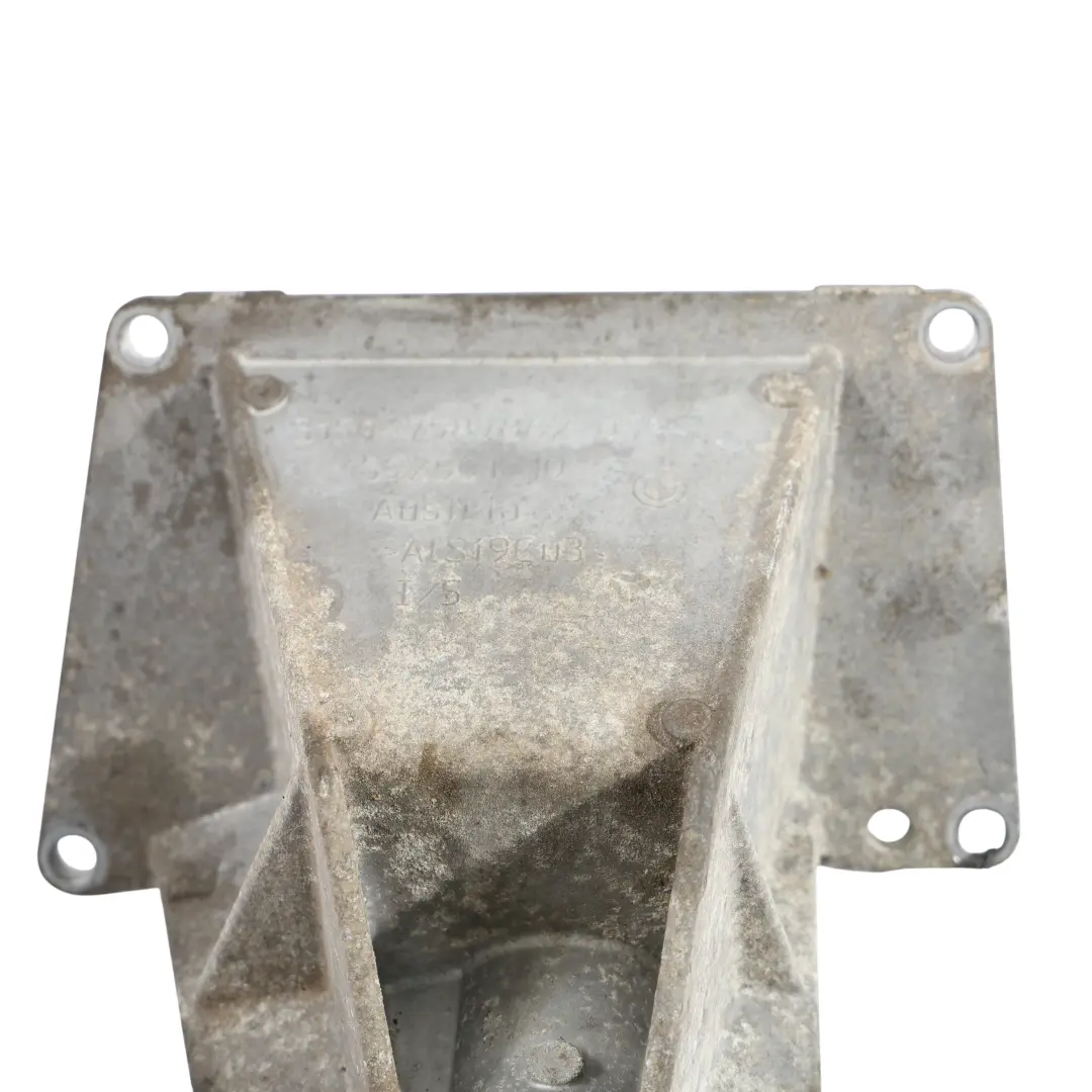 Soporte Diferencial Eje Delantero Soporte Gasolina para BMW X3 F25 F32 con número de pieza 7587861 BMW X3 F25 F32 Soporte Diferencial Eje Delantero Soporte Gasolina - SKU 7587861 - Número de pieza 7587861