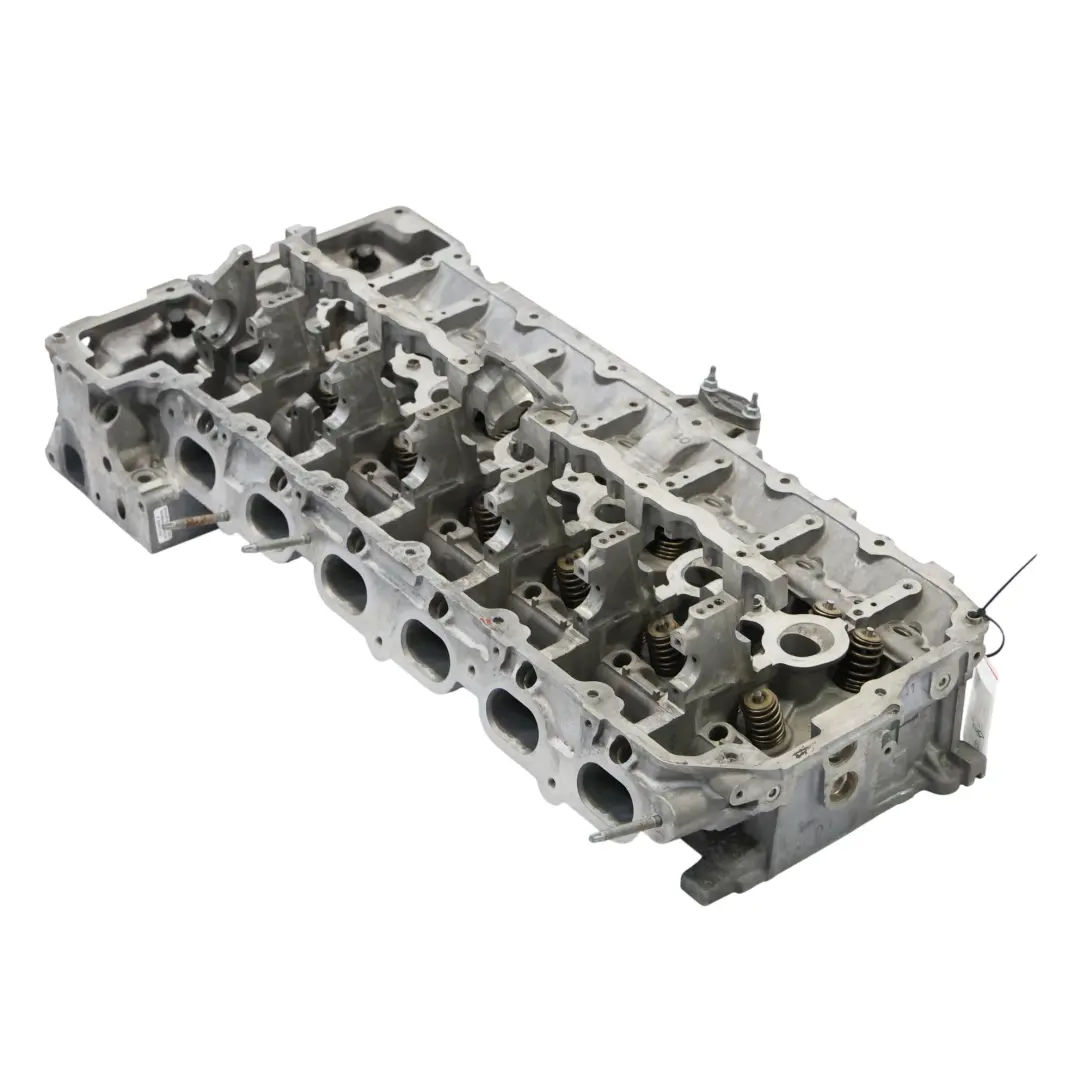 Cylinder Head BMW E90 E91 E92 E60 E61 330i 530i N52B30A Petrol to Engine with Part number 7591617 Engine Cylinder Head BMW E90 E91 E92 E60 E61 330i 530i N52B30A Petrol - SKU 7591617 - Part number 7591617