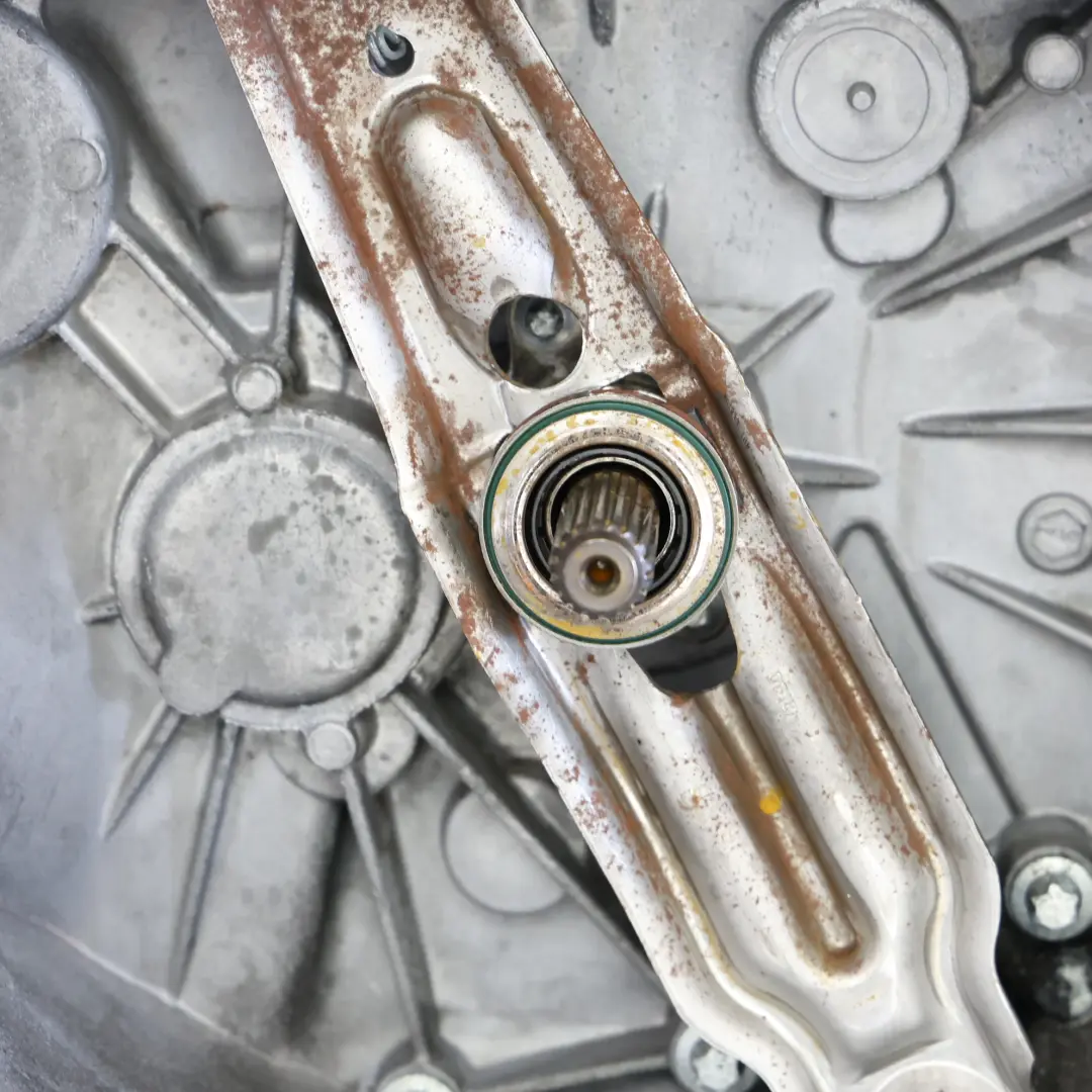 Gearbox GS6-55BG ADN WARRANTY to Mini Cooper One R55 R56 R60 Manual 6 Speed with Part number 7595839 Mini Cooper One R55 R56 R60 Manual 6 Speed Gearbox GS6-55BG ADN WARRANTY - SKU 7595839 - Part number 7595839