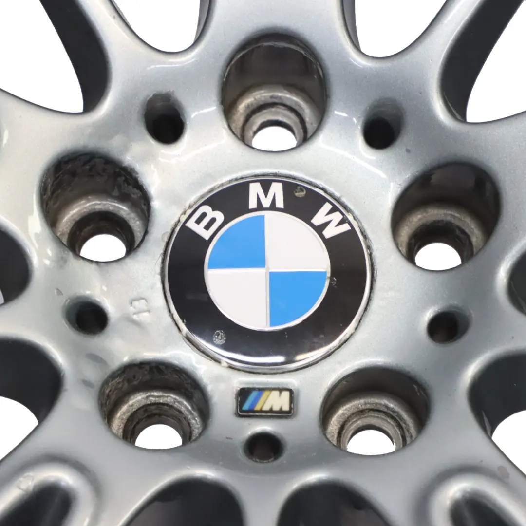 Llanta Aleación Trasera Plata 18" ET37 8.5J Spider Spoke 193 para BMW E90 E91 con número de pieza 7843841 BMW E90 E91 Llanta Aleación Trasera Plata 18" ET37 8.5J Spider Spoke 193 - SKU 7843841-7 - Número de pieza 7843841