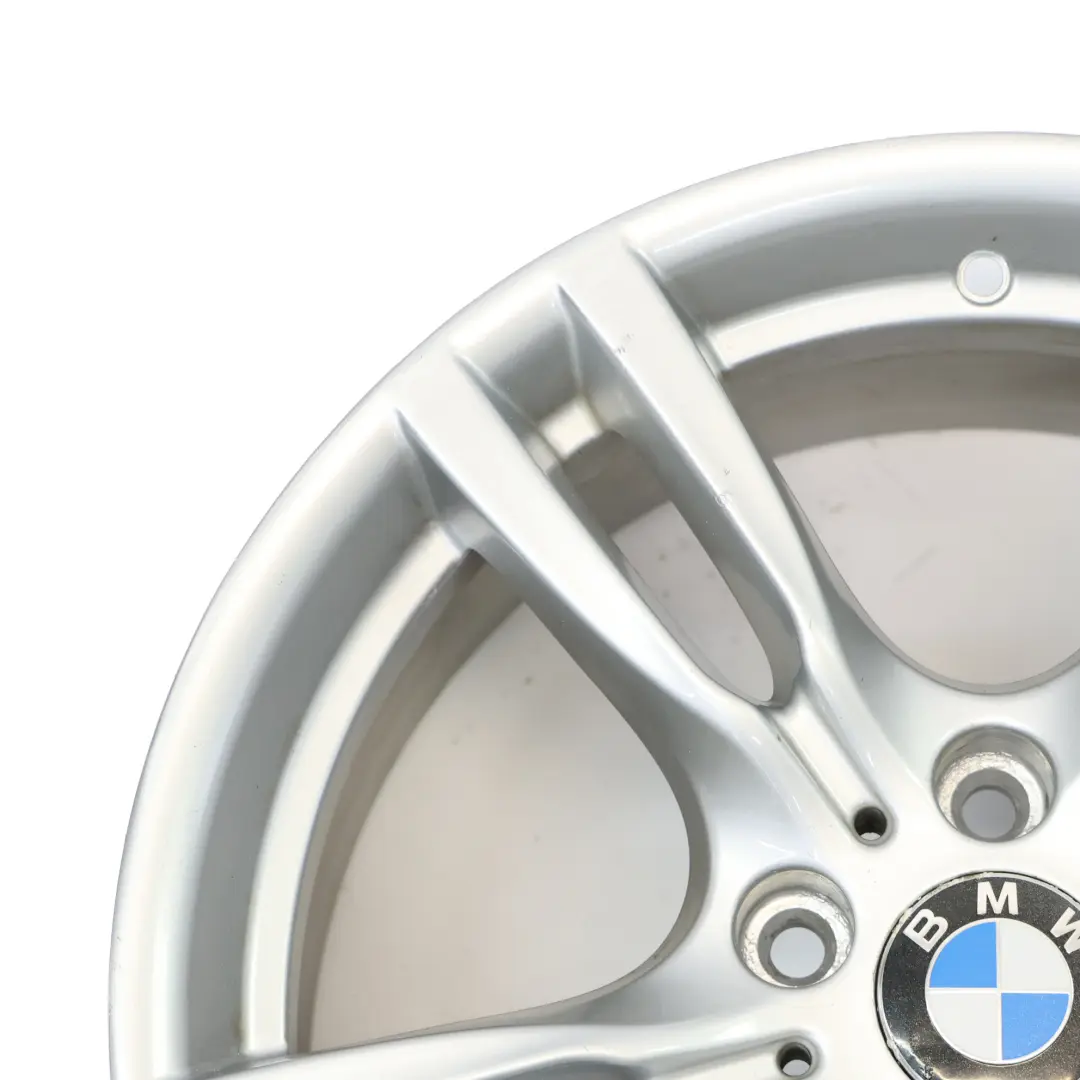 Alu Felge Alufelge 18" M Sternspeiche 400 8J ET:34 für BMW 3 4 er F30 F31 F32 F33 mit Teilenummer 7845880 BMW 3 4 er F30 F31 F32 F33 Alu Felge Alufelge 18" M Sternspeiche 400 8J ET:34 - SKU 7845880-8 - Teilenummer 7845880