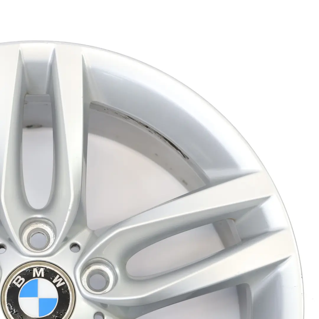 Llanta Trasera de Aleacion Plateada 18 "8J ET:52 Doble Radio 461 para BMW F20 con número de pieza 7846785 BMW F20 Llanta Trasera de Aleacion Plateada 18 "8J ET:52 Doble Radio 461 - SKU 7846785-1 - Número de pieza 7846785