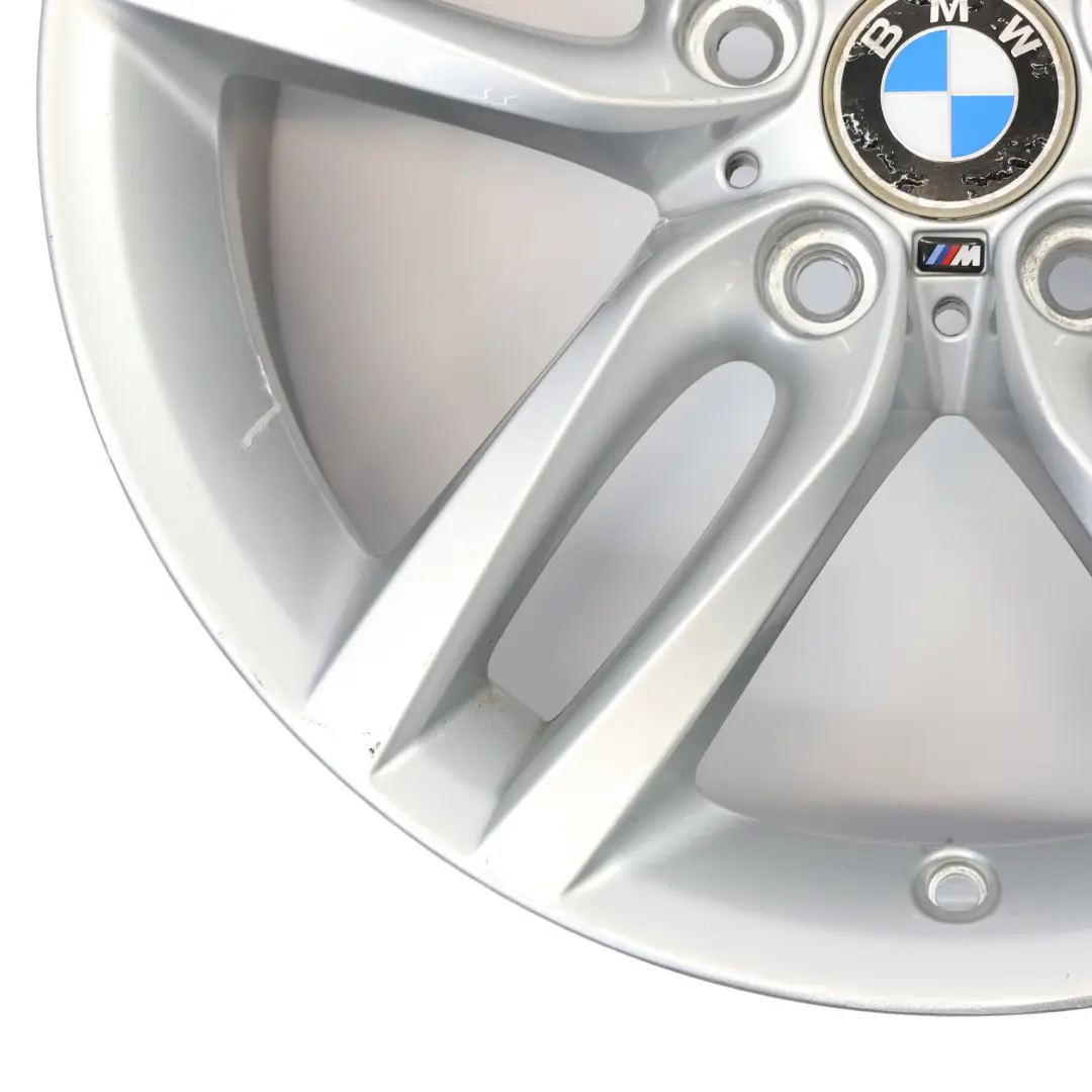 Jante arrière alliage argenté 18" 8J ET:52 M Double Spoke pour BMW F20 F21 à propos du numéro de pièce 7846785 BMW F20 F21 Jante arrière alliage argenté 18" 8J ET:52 M Double Spoke - SKU 7846785-1 - Numéro de pièce 7846785