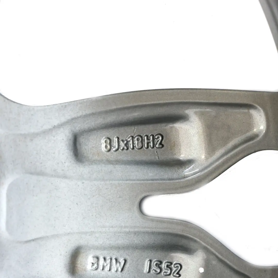 Cerchio Lega Posteriore Argento 18" 8J ET:52 M Doppie Razze 436 per BMW F20 F21 F22 con numero di parte 7847414 BMW F20 F21 F22 Cerchio Lega Posteriore Argento 18" 8J ET:52 M Doppie Razze 436 - SKU 7847414-3 - Numero di parte 7847414