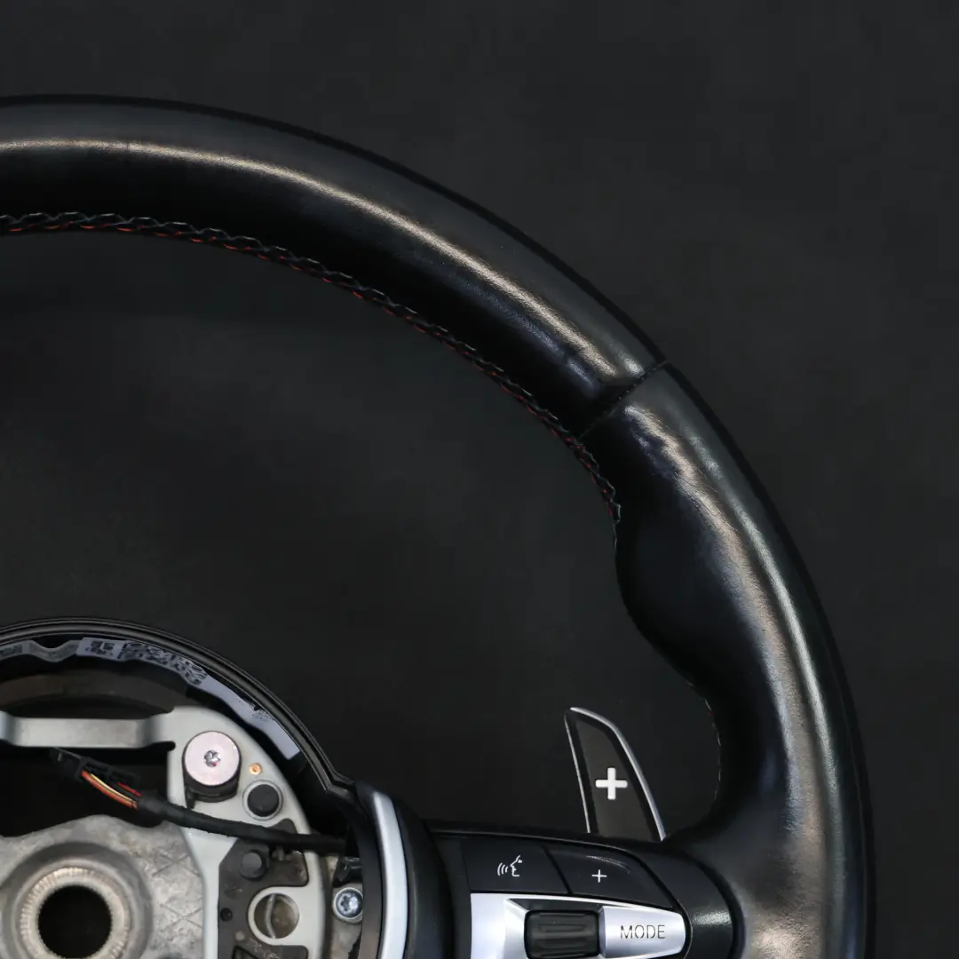 Kierownica Czarna Skóra M Sport Pakiet Łopatki do BMW F80 M3 F82 M4 o numerze 7847606 BMW F80 M3 F82 M4 Kierownica Czarna Skóra M Sport Pakiet Łopatki - SKU 7847606-7 - Numer Części 7847606