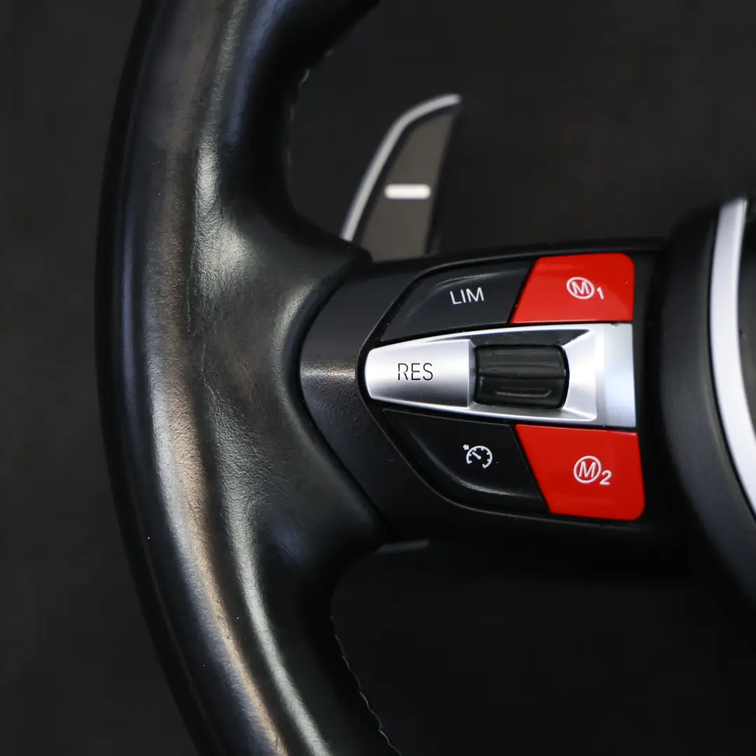 Pelle Nera M Sport Cambio al Volante per Volante BMW F80 M3 F82 M4 In con numero di parte 7847606 Volante BMW F80 M3 F82 M4 In Pelle Nera M Sport Cambio al Volante - SKU 7847606-7 - Numero di parte 7847606