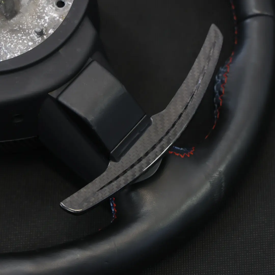 Negro Cuero Calefacción Palanca Cambio para Volante BMW F87 M2 F80 M3 M Performance con número de pieza 7847607 Volante BMW F87 M2 F80 M3 M Performance Negro Cuero Calefacción Palanca Cambio - SKU 7847607-4 - Número de pieza 7847607