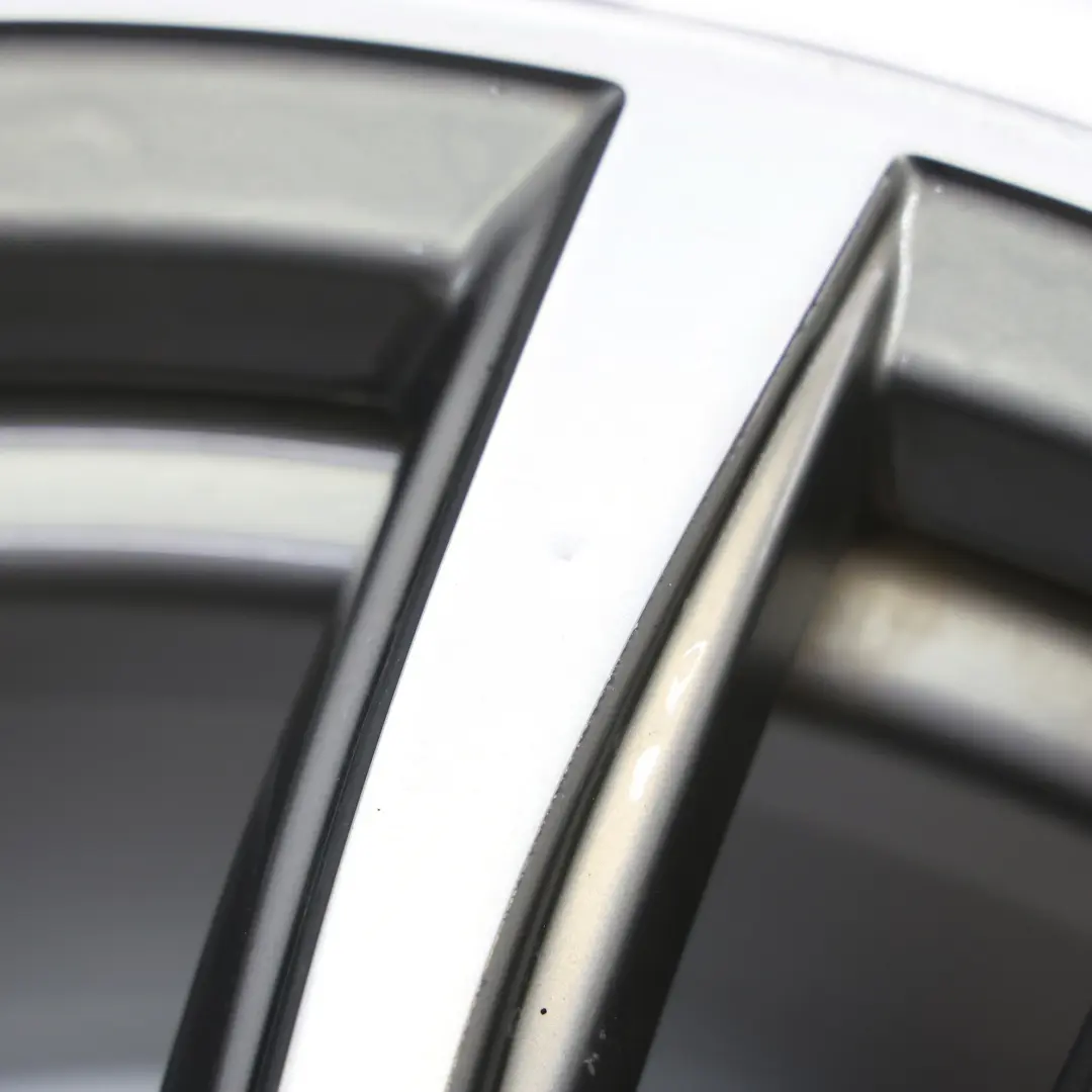 Alloy Rim 19" 9,5J ET:39 M Double Spoke 647 to BMW G11 G12 G32 Rear Wheel with Part number 7850580 BMW G11 G12 G32 Rear Wheel Alloy Rim 19" 9,5J ET:39 M Double Spoke 647 - SKU 7850580-2 - Part number 7850580