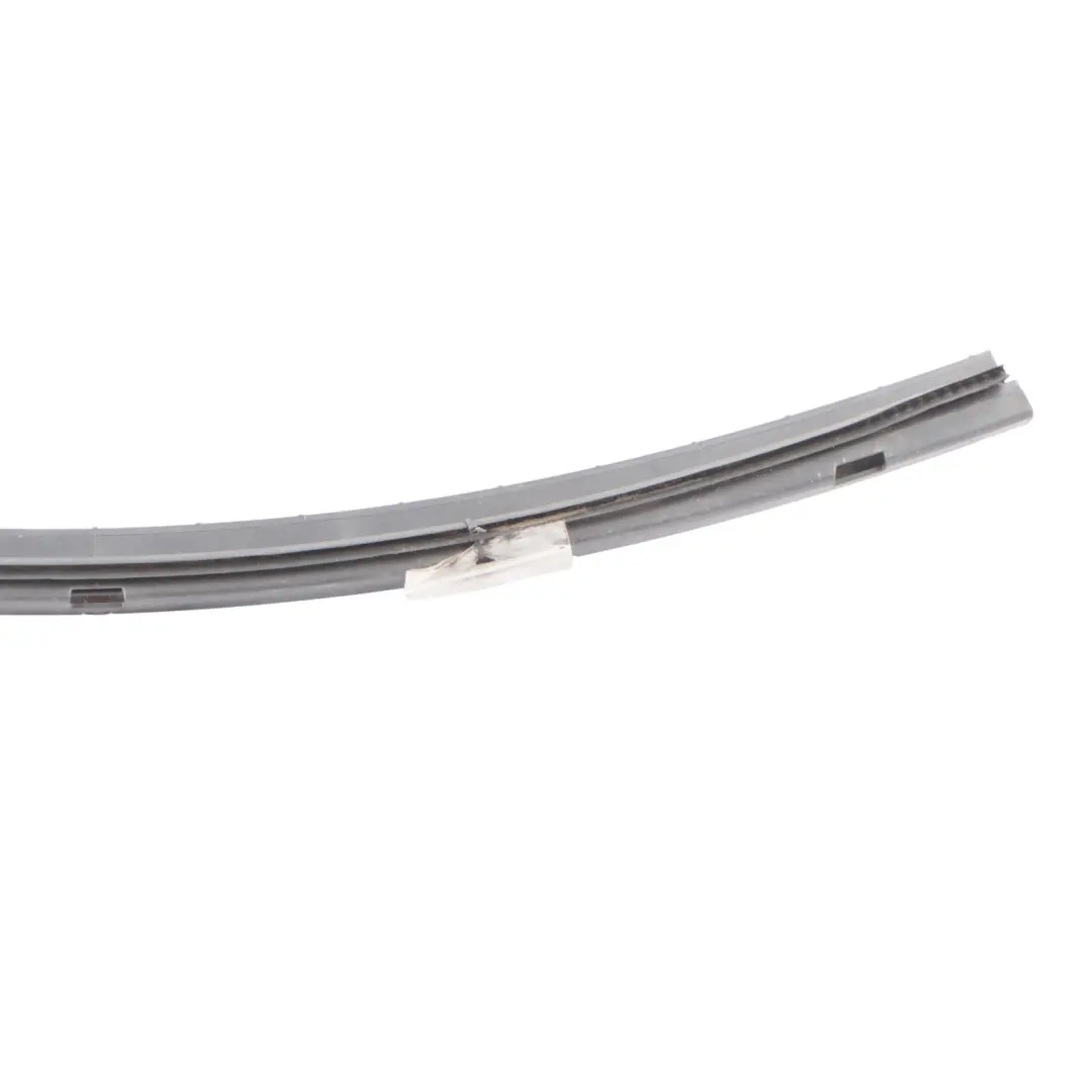 Dolna Listwa Przedniego Zderzaka 7896596 do BMW E60 E61 o numerze 7111012 BMW E60 E61 Dolna Listwa Przedniego Zderzaka 7896596 - SKU 7111012 - Numer Części 7111012