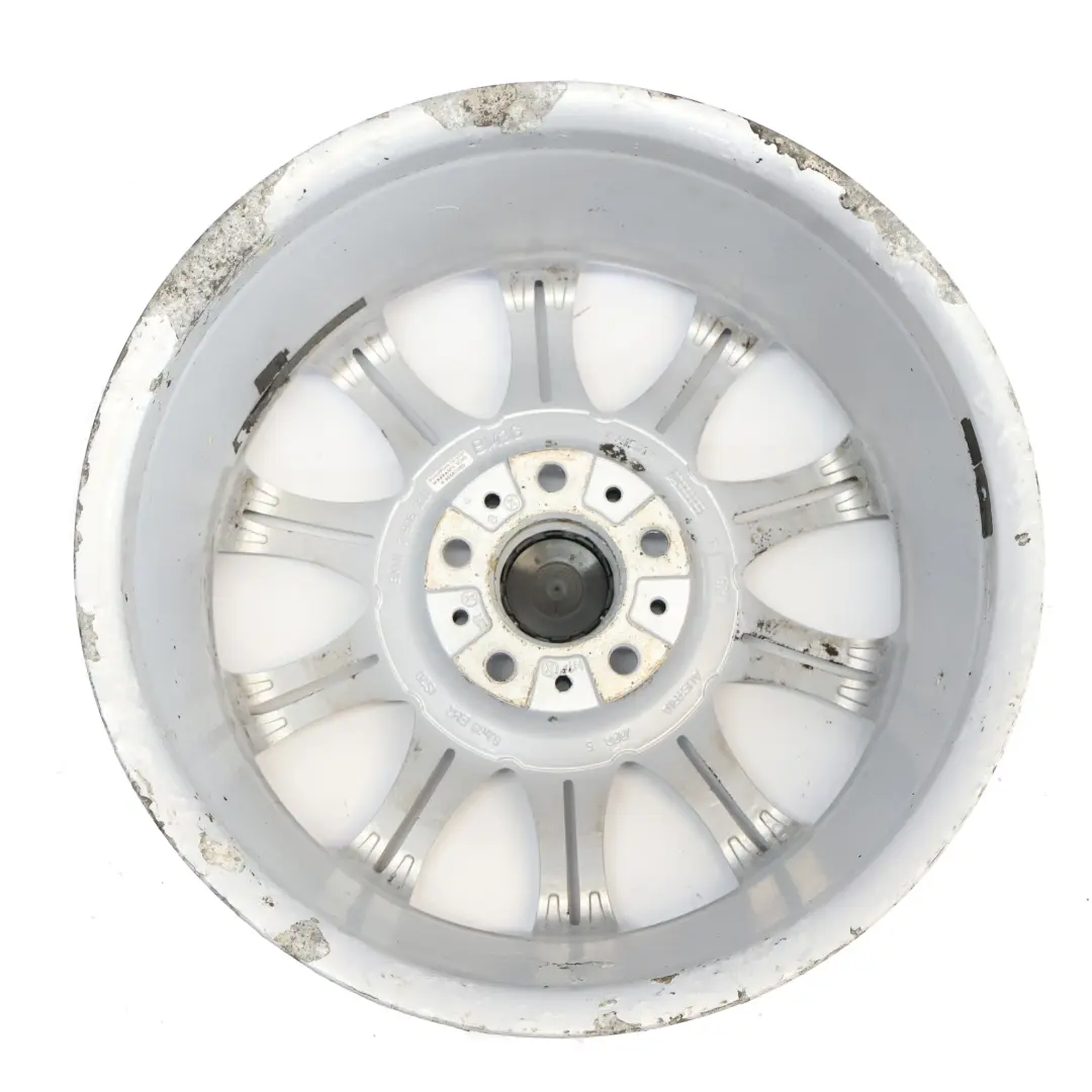 Srebrna Felga Aluminiowa 18" 8J ET:20 M Double Spoke 135 do BMW E60 o numerze 7905320 BMW E60 Srebrna Felga Aluminiowa 18" 8J ET:20 M Double Spoke 135 - SKU 7905320-1 - Numer Części 7905320